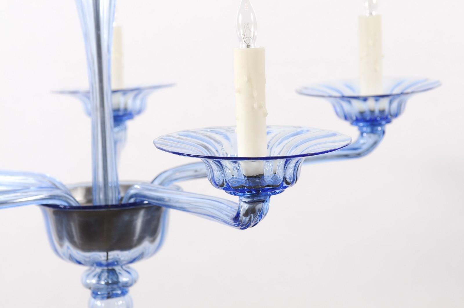 Lampadario in vetro soffiato blu di Murano della metà del XX secolo con 4 luci in vendita 12