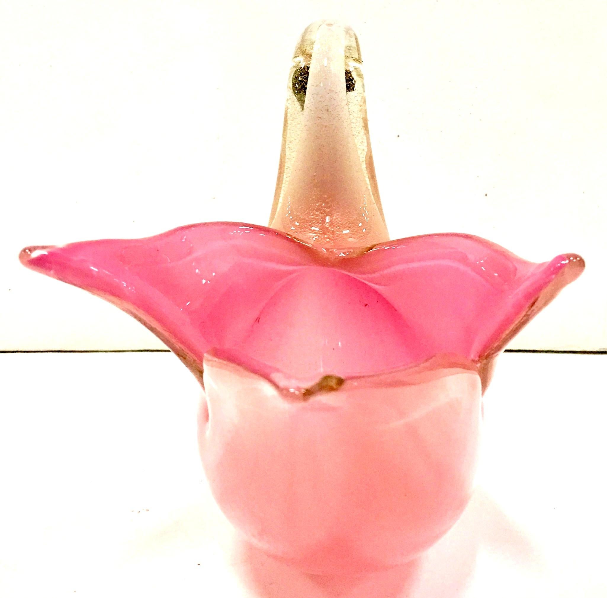 Mid-20th Century Italian Murano Glass Pink and Gold Flecks Sculptural Swan Bowl 2