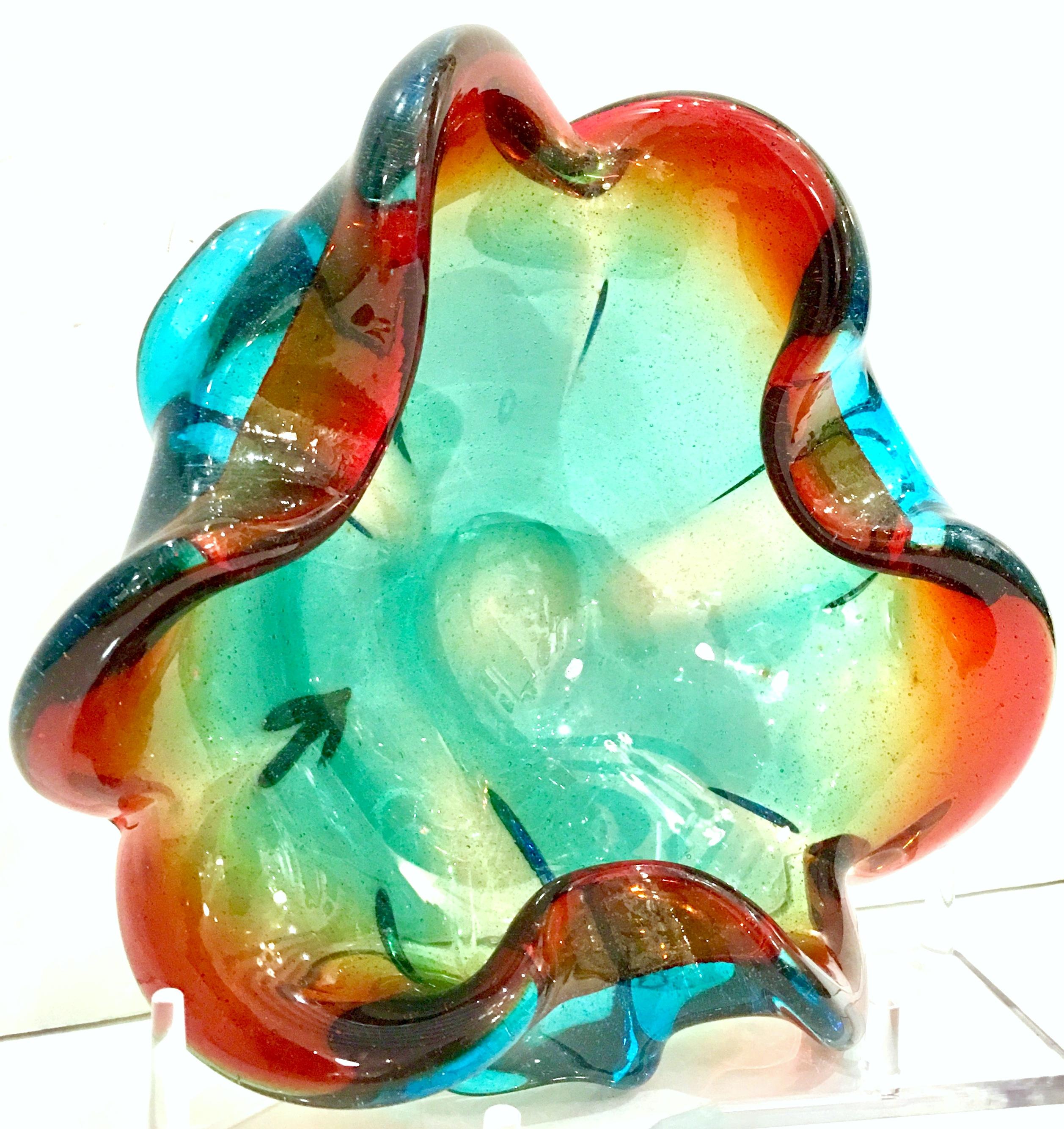 Mid-20th Century Italian Murano Glass Ruffle Bowl In Good Condition For Sale In West Palm Beach, FL