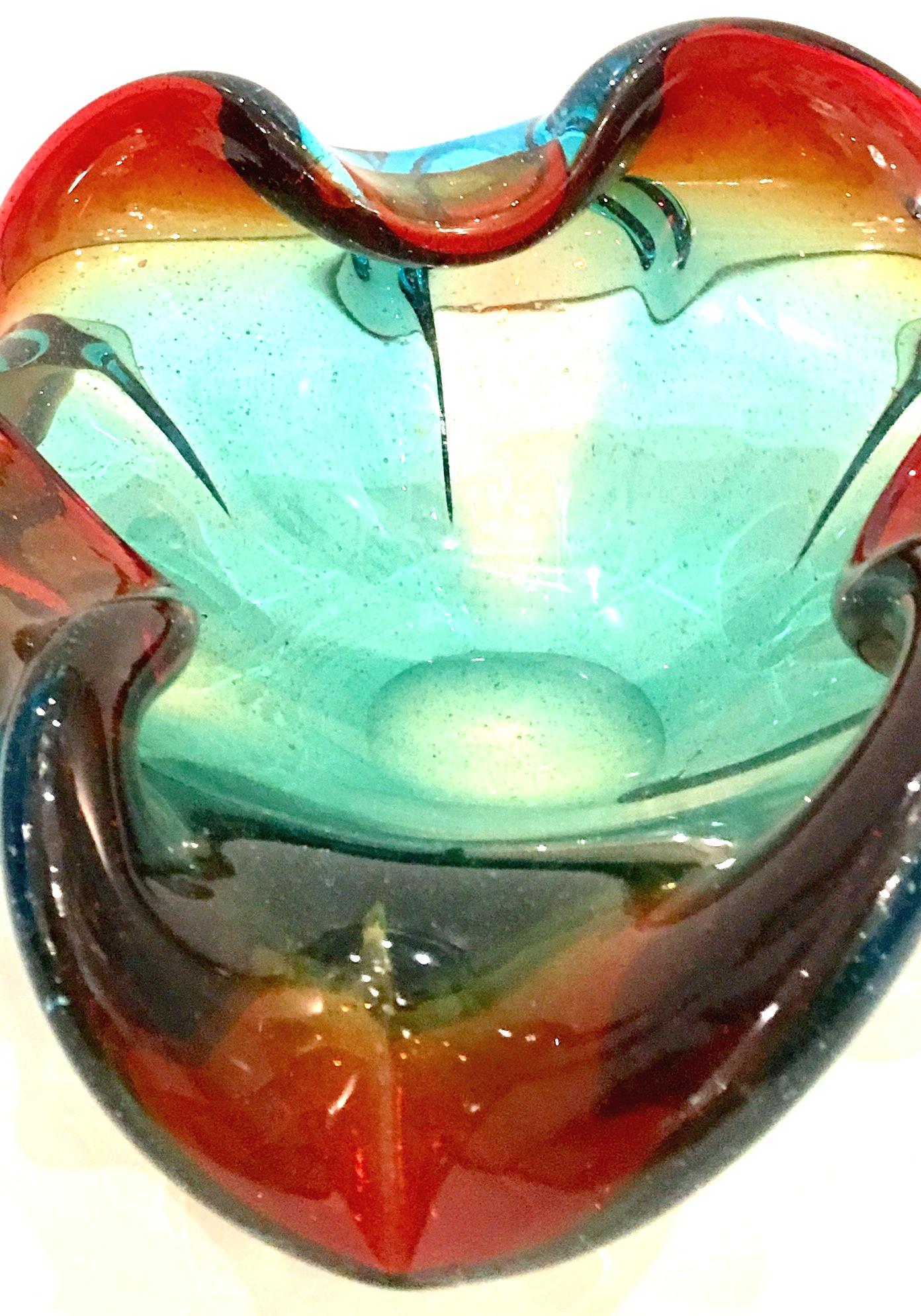 Mid-20th Century Italian Murano Glass Ruffle Bowl For Sale 5