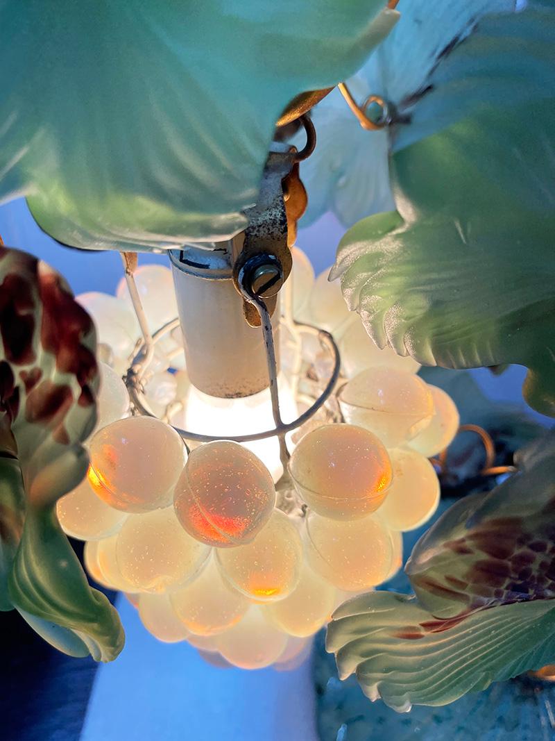 Mid-20th Century Italian Murano Grape Lamp For Sale 2