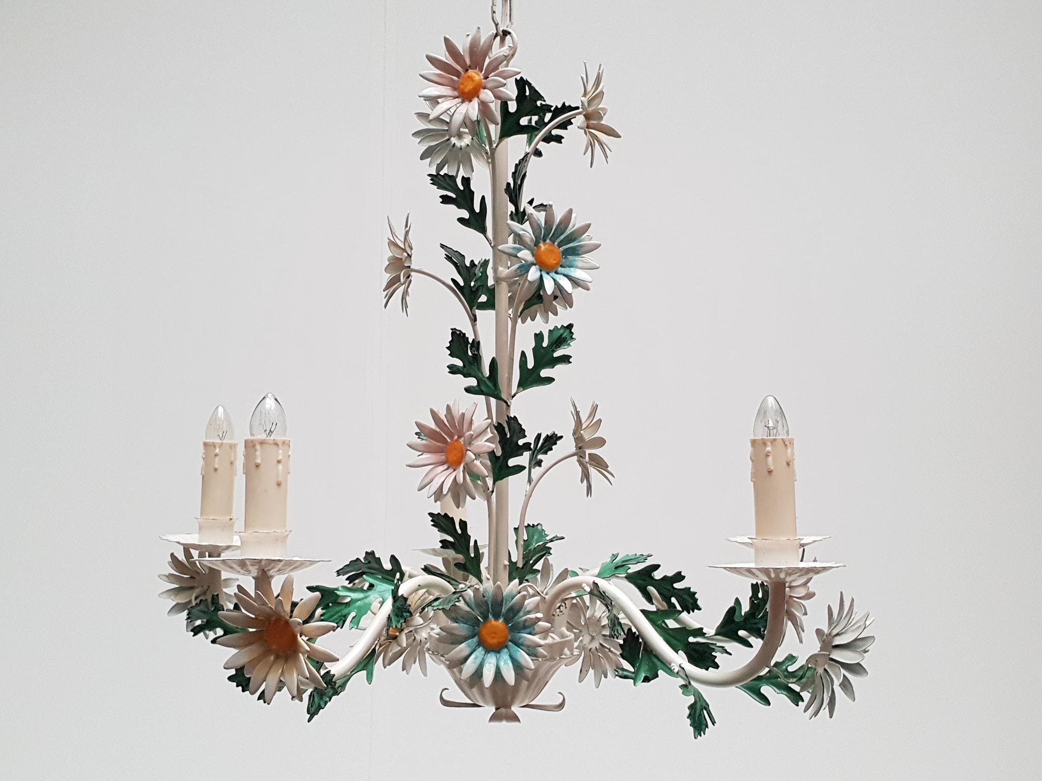 Hollywood Regency Mid-20th Century Italian Painted Iron and Tole Chandelier with Flowers