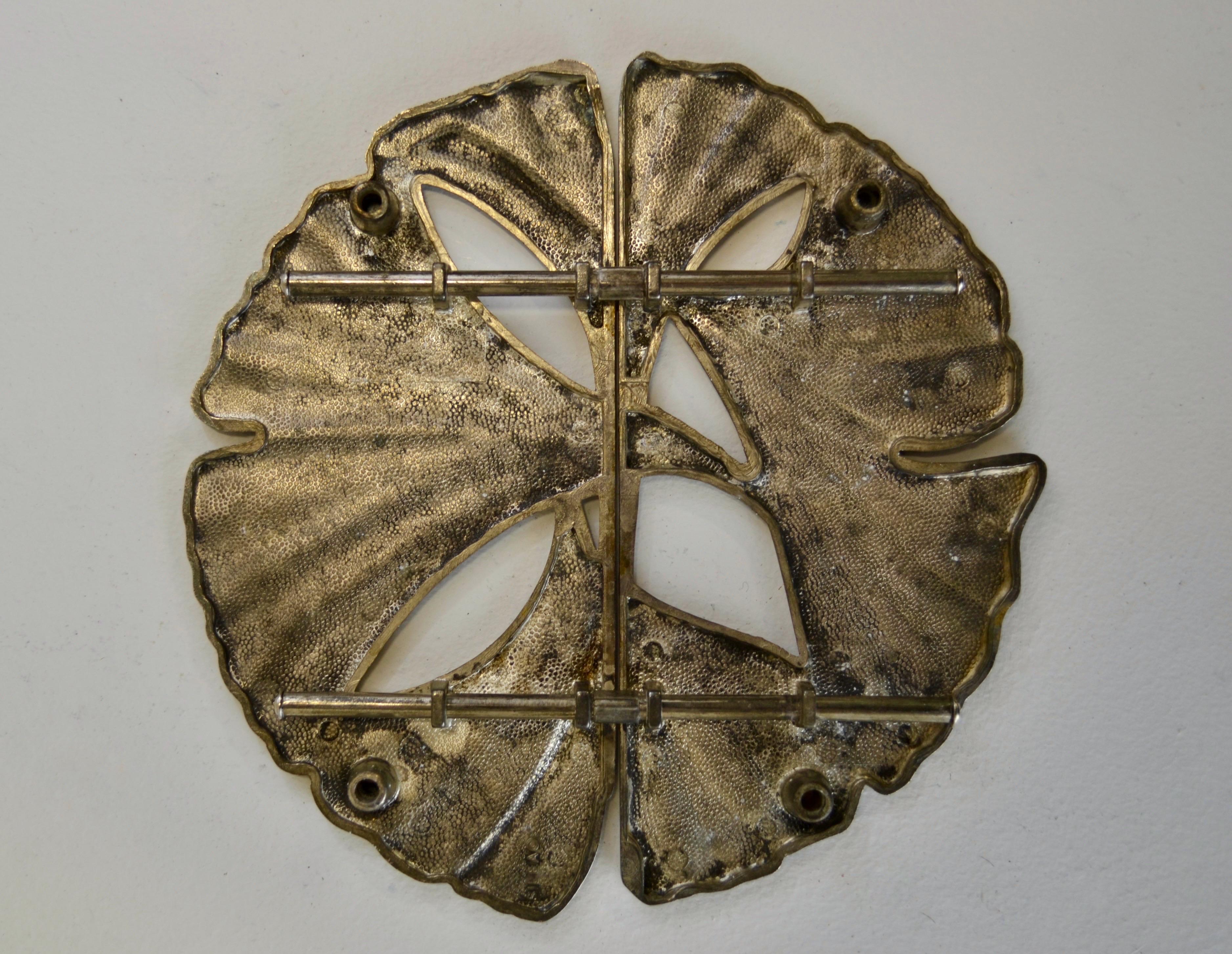 Métal Dessous-de-plat télescopique italien du milieu du 20e siècle avec motif de feuilles de ginkgo en vente
