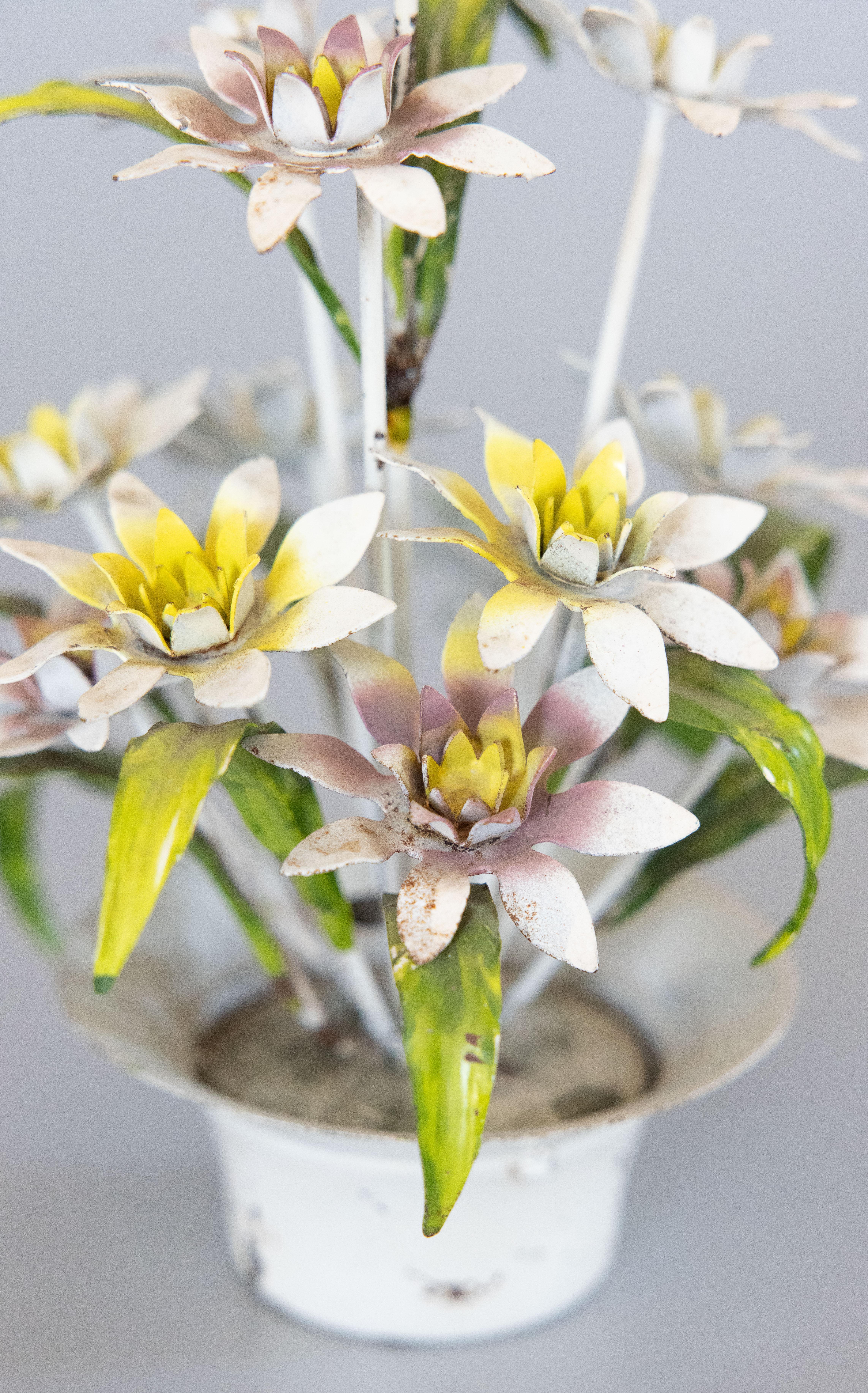 Hand-Painted Mid-20th Century Italian Tole Flower Pot Floral Arrangement  For Sale