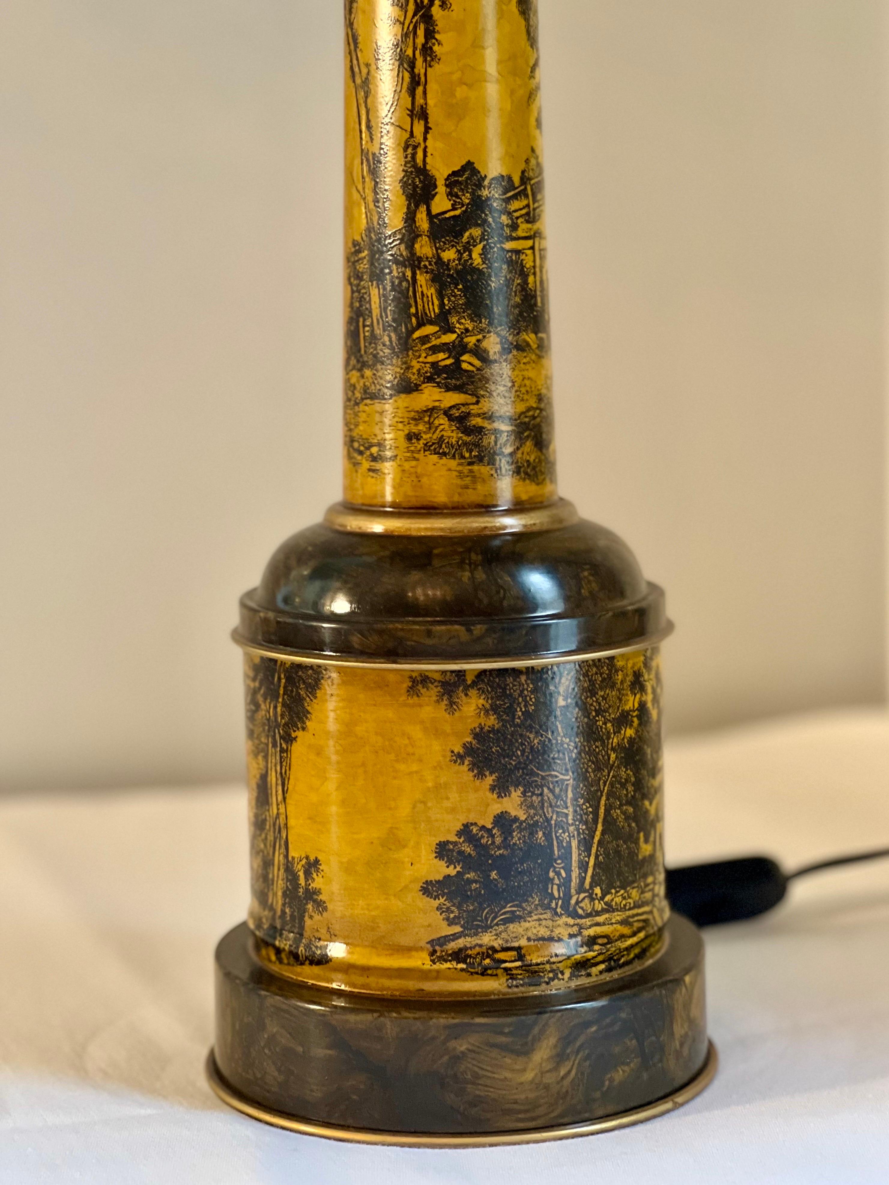 Mid 20th Century Italian Tole Lamp  For Sale 2
