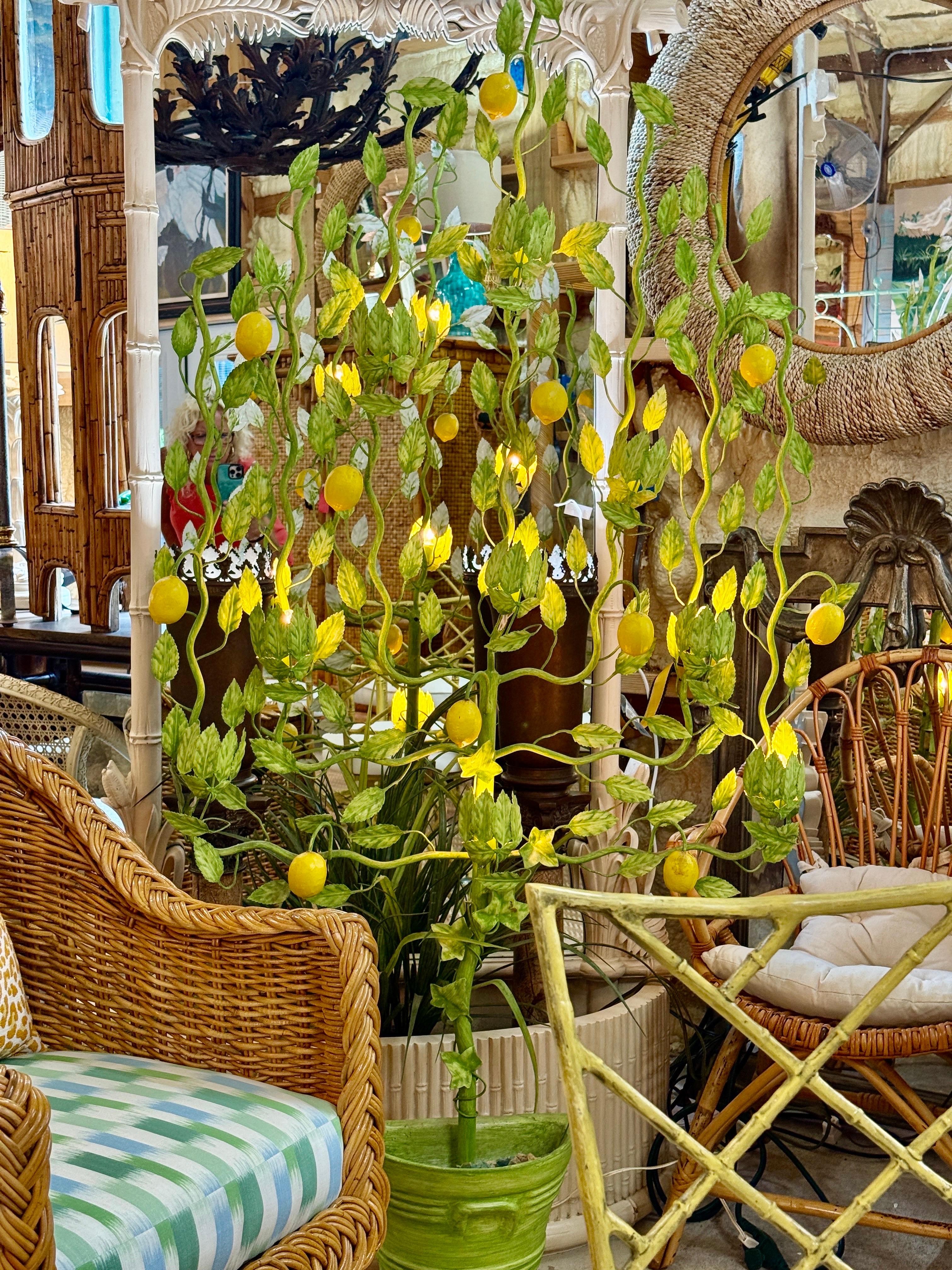 Mid-20th Century Italian Tole Lemon Espalier Tree Wall Light For Sale 14