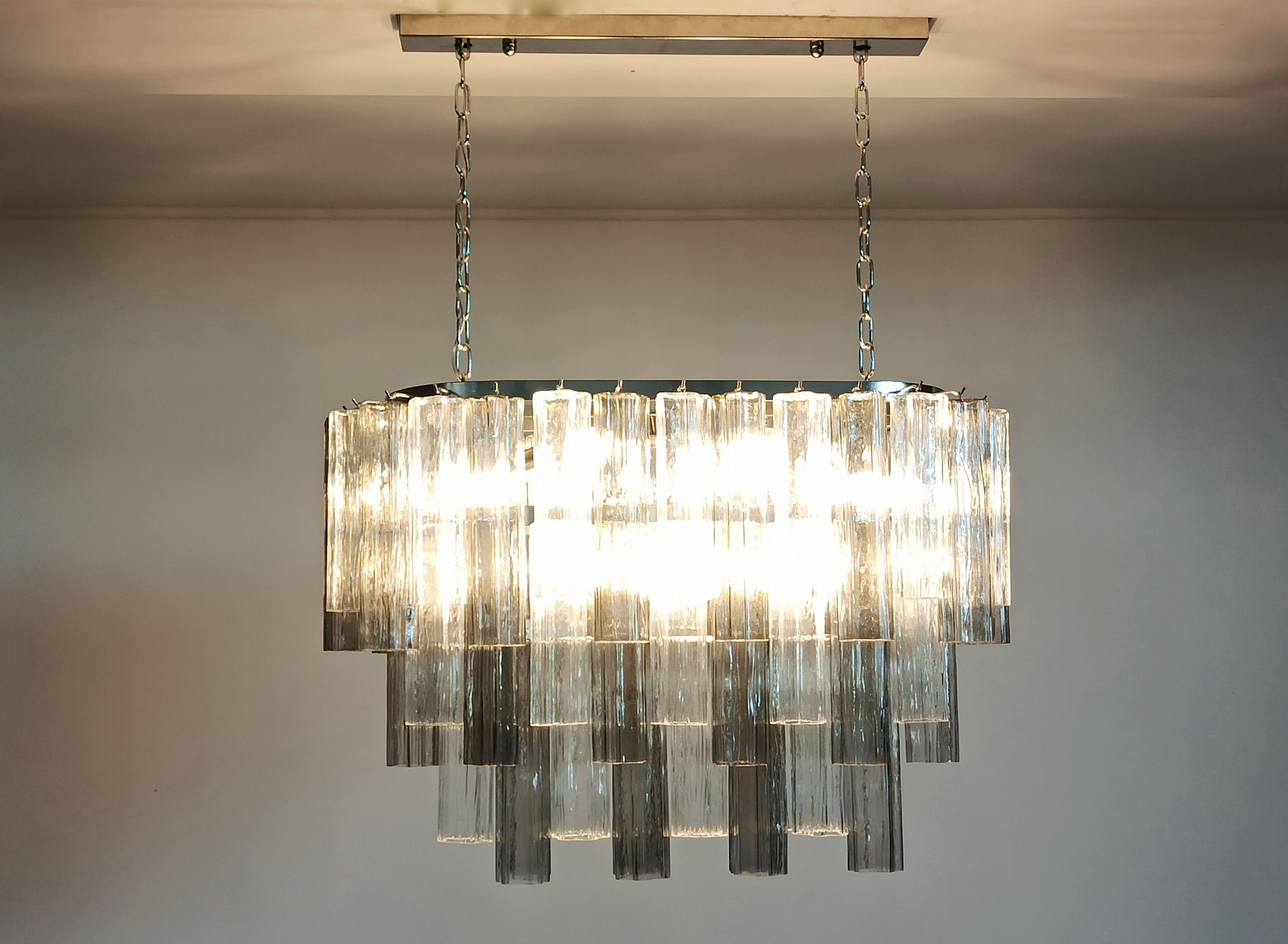 Mid-20th Century Italian 62 Tronchi Chandelier, Murano In Good Condition For Sale In Budapest, HU