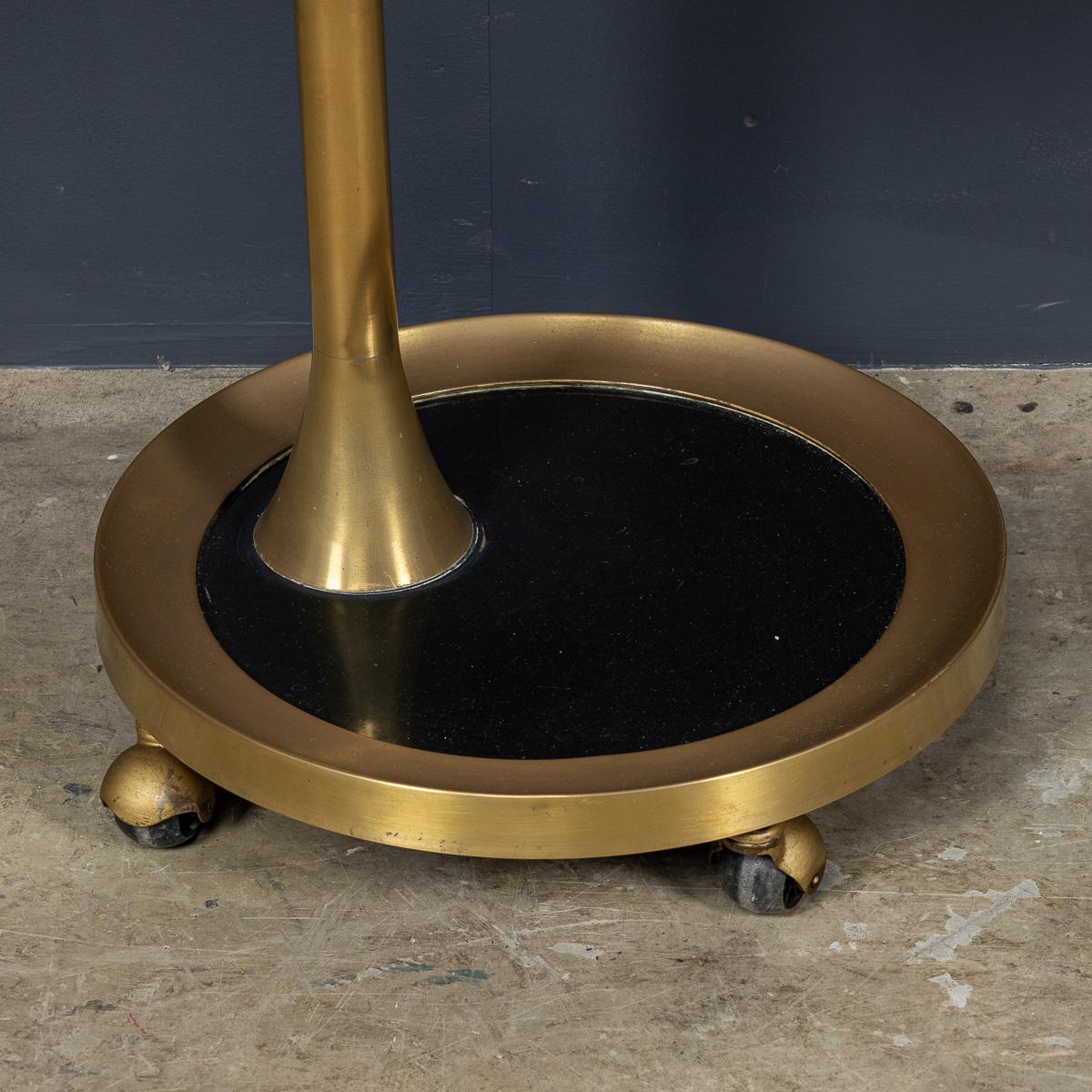 Chariot de table d'appoint italien à deux niveaux du milieu du 20e siècle par Ignazio Gardella, vers 1950 en vente 3