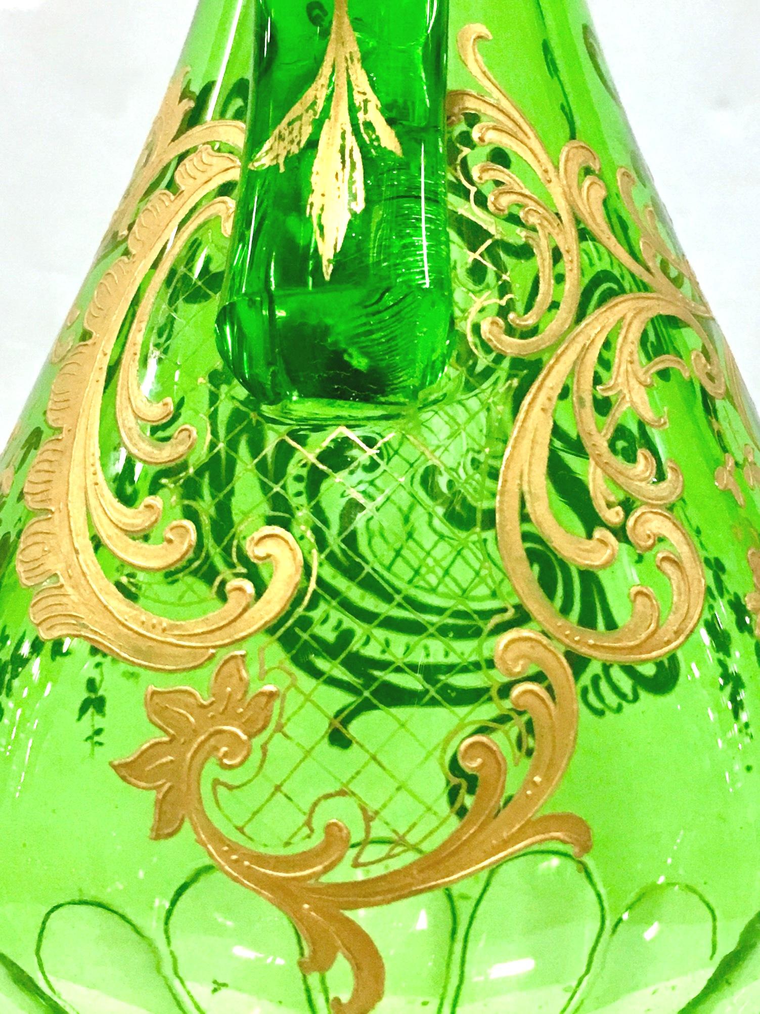 Mid-20th Century Italian Venetian Blown Glass and 22-Karat Gold Drinks Set of 6 For Sale 7
