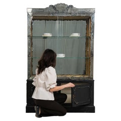 Mid-20th Century Italian Venetian Glass and Wood Vitrine Cabinet, Circa 1950