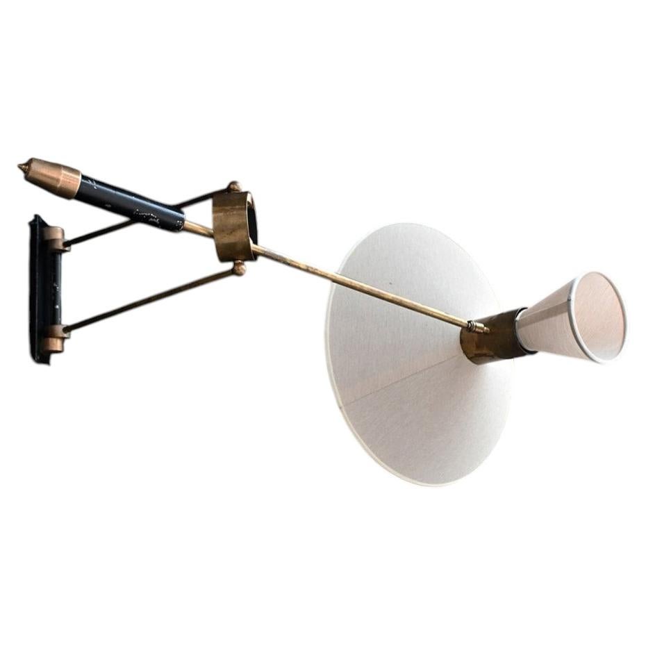 Mid-20th Century Italian wall mounted counterbalance light For Sale