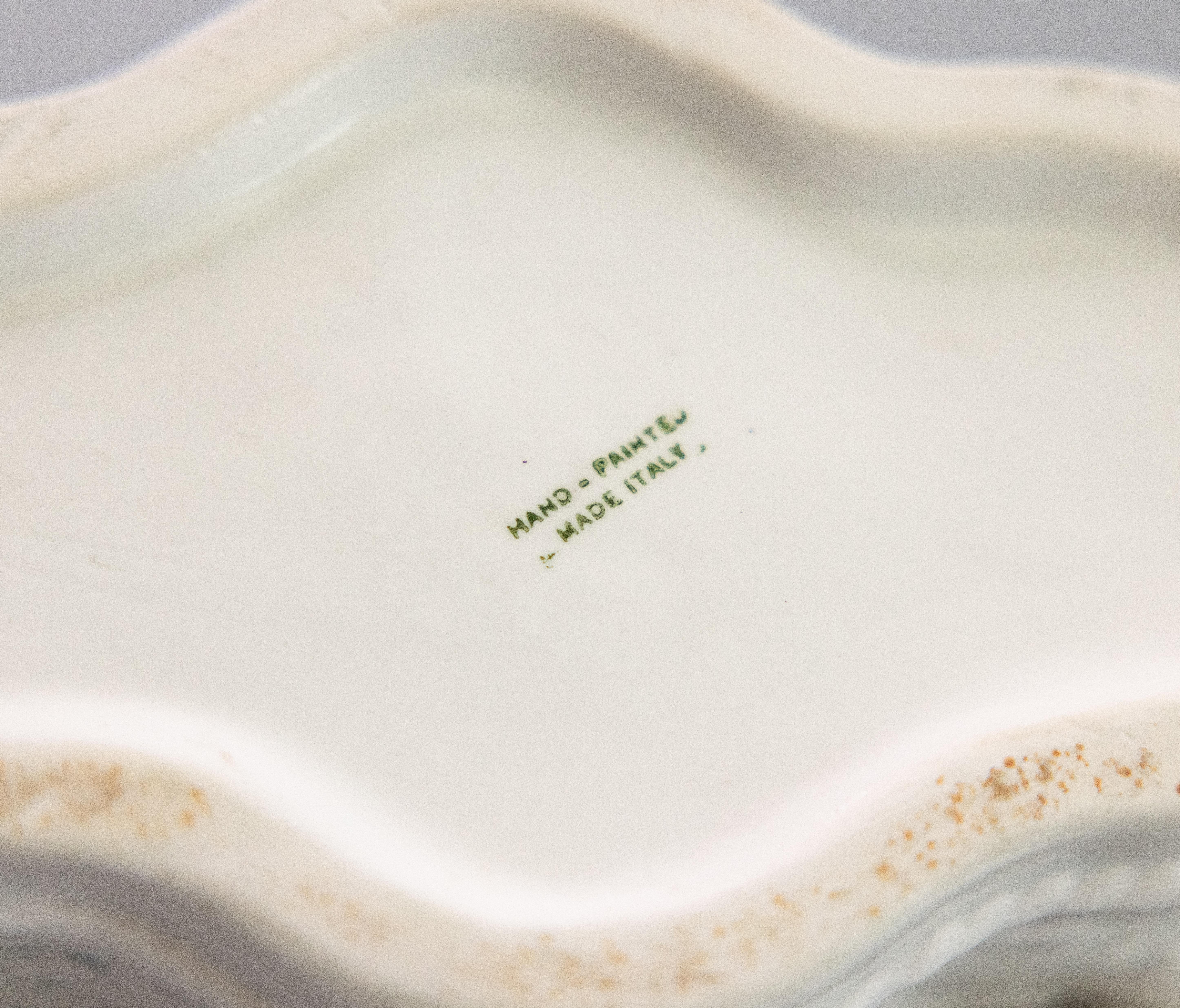 Mitte des 20. Jahrhunderts Italienischer Weißer Blanc De Chine Sahnegeschirr Obstkorb Tafelaufsatz im Angebot 3