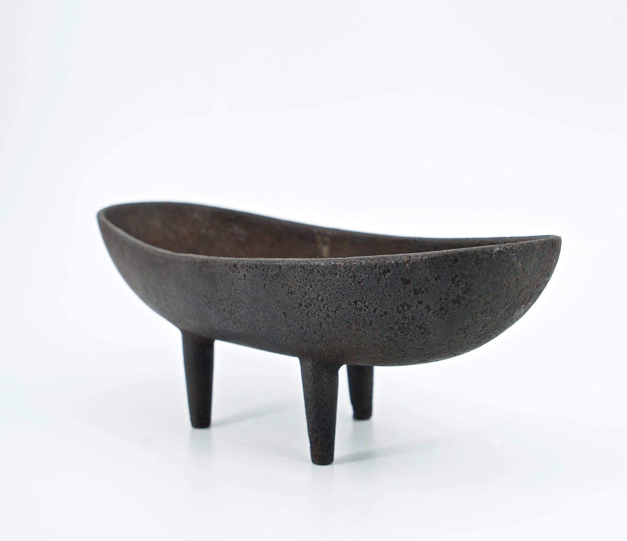 Mid-Century Modern Mid-Century Japanese Iron Tripod Bowl Vessel Ikebana Sculpture as French Organic