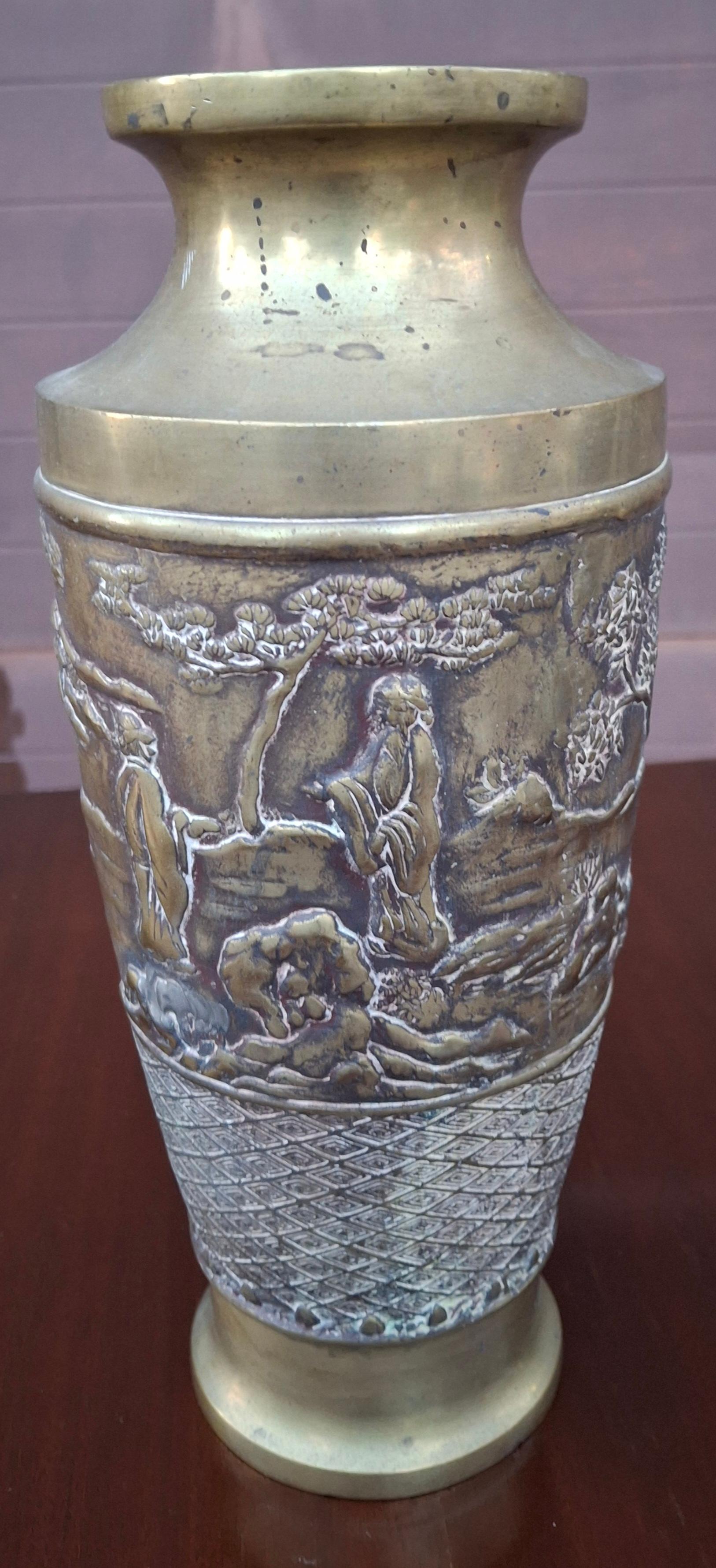 Meiji Mid 20th Century Japanese Etched and Repousse Bronze Vase For Sale