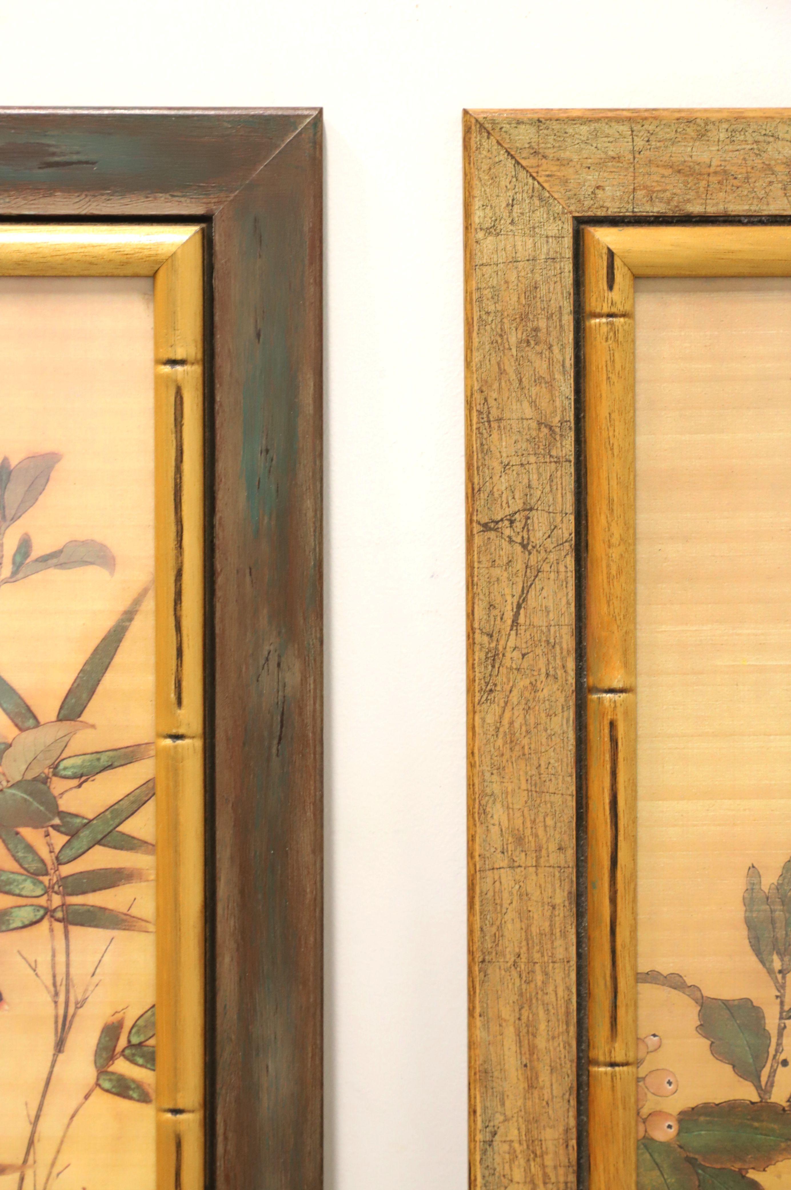 Paire de tableaux d'oiseaux encadrés en faux bambou japonais du milieu du 20e siècle Bon état à Charlotte, NC