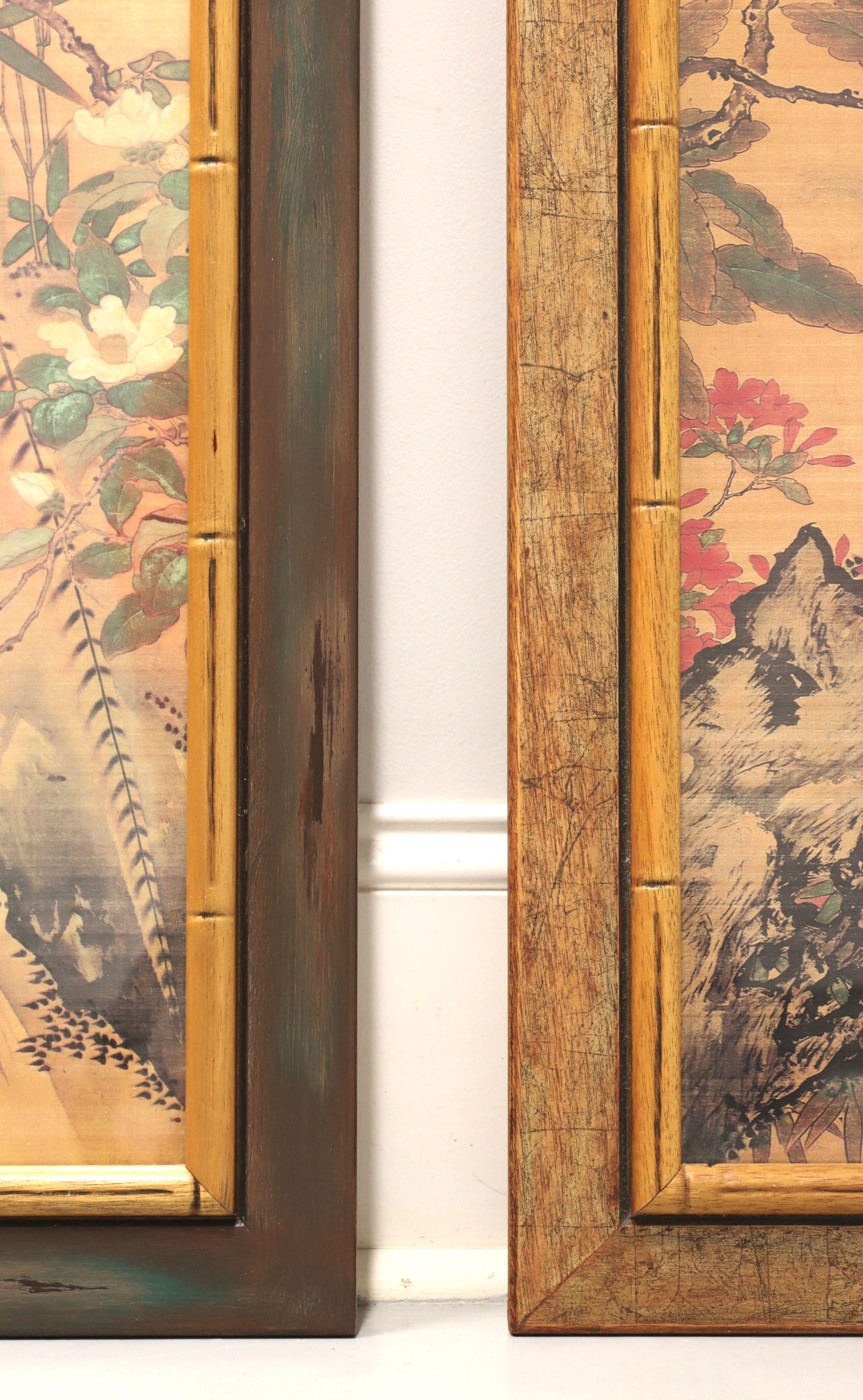 Paire de tableaux d'oiseaux encadrés en faux bambou japonais du milieu du 20e siècle 1