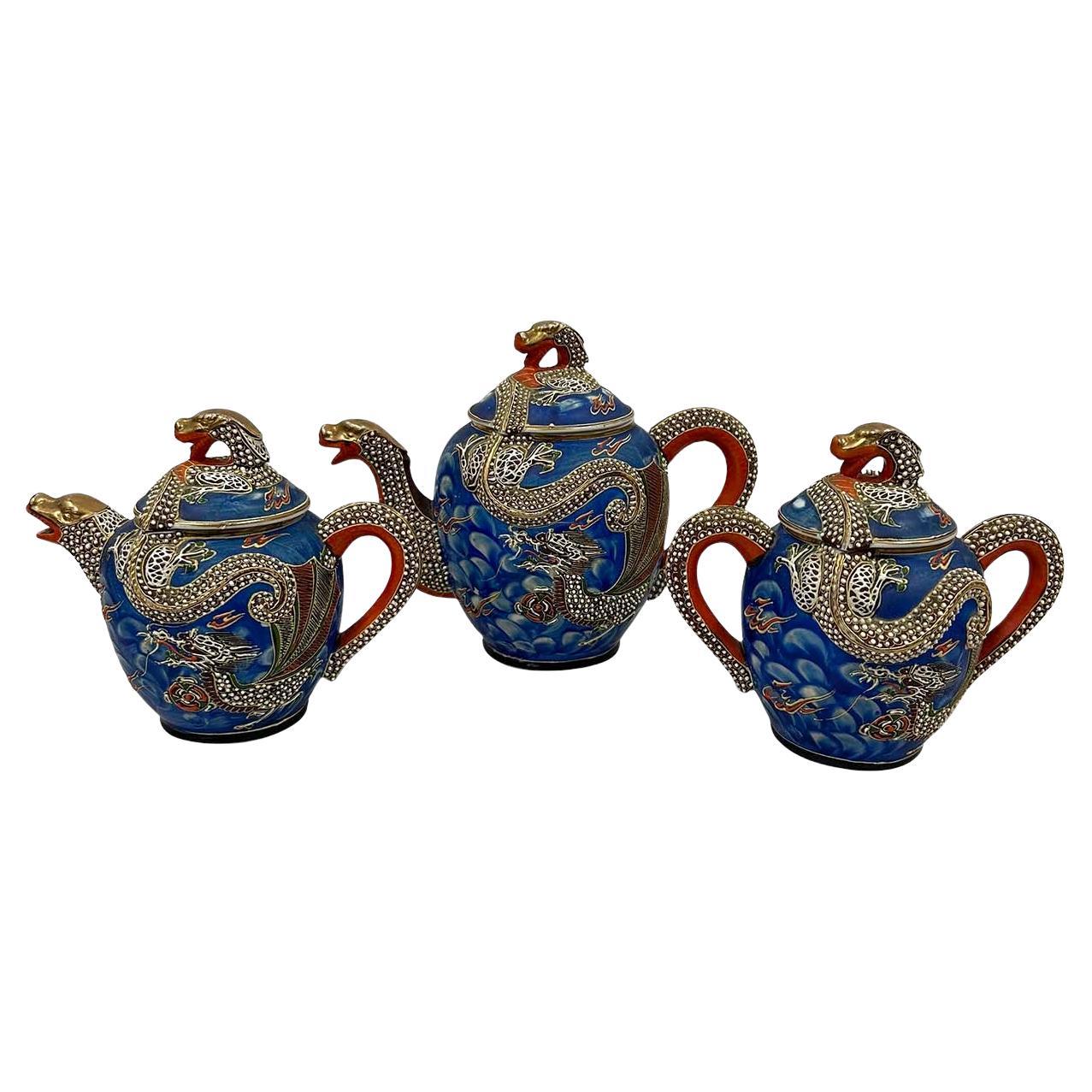 Set di teiere giapponesi Kutani Blue Moriage Dragonware della metà del XX secolo in vendita