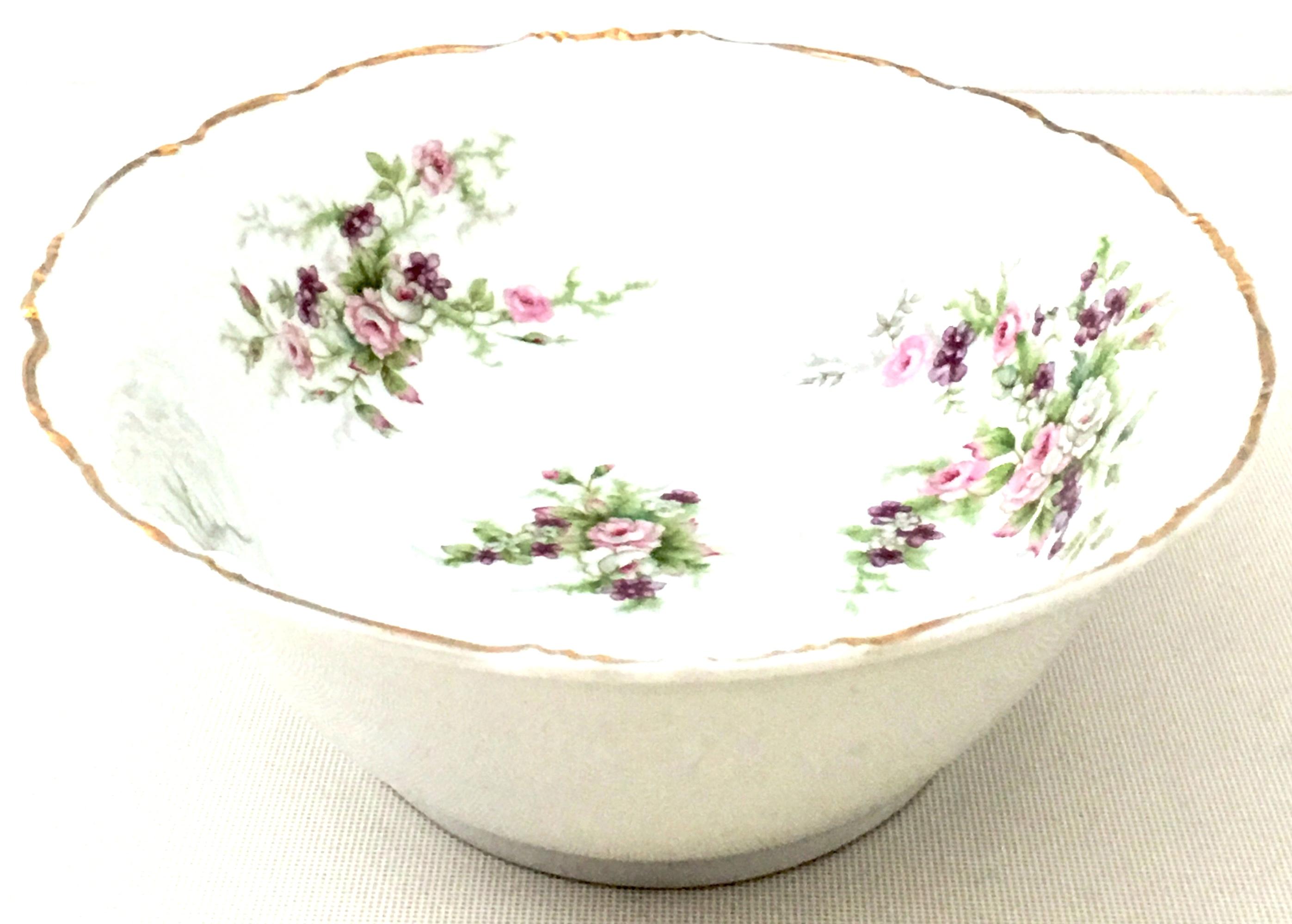 Hand-Painted Mid-20th Century Japanese Porcelain & 22-Karat Gold Dinnerware Serving Piece S/4 For Sale