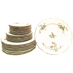 Mid-20th Century Japanese Porcelain and 22-Karat Gold Dinnerware S/22 by, Japan
