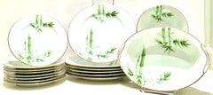 Mid-20th Century Japanese Porcelain Dinnerware Set of 23 Pieces By Noritake