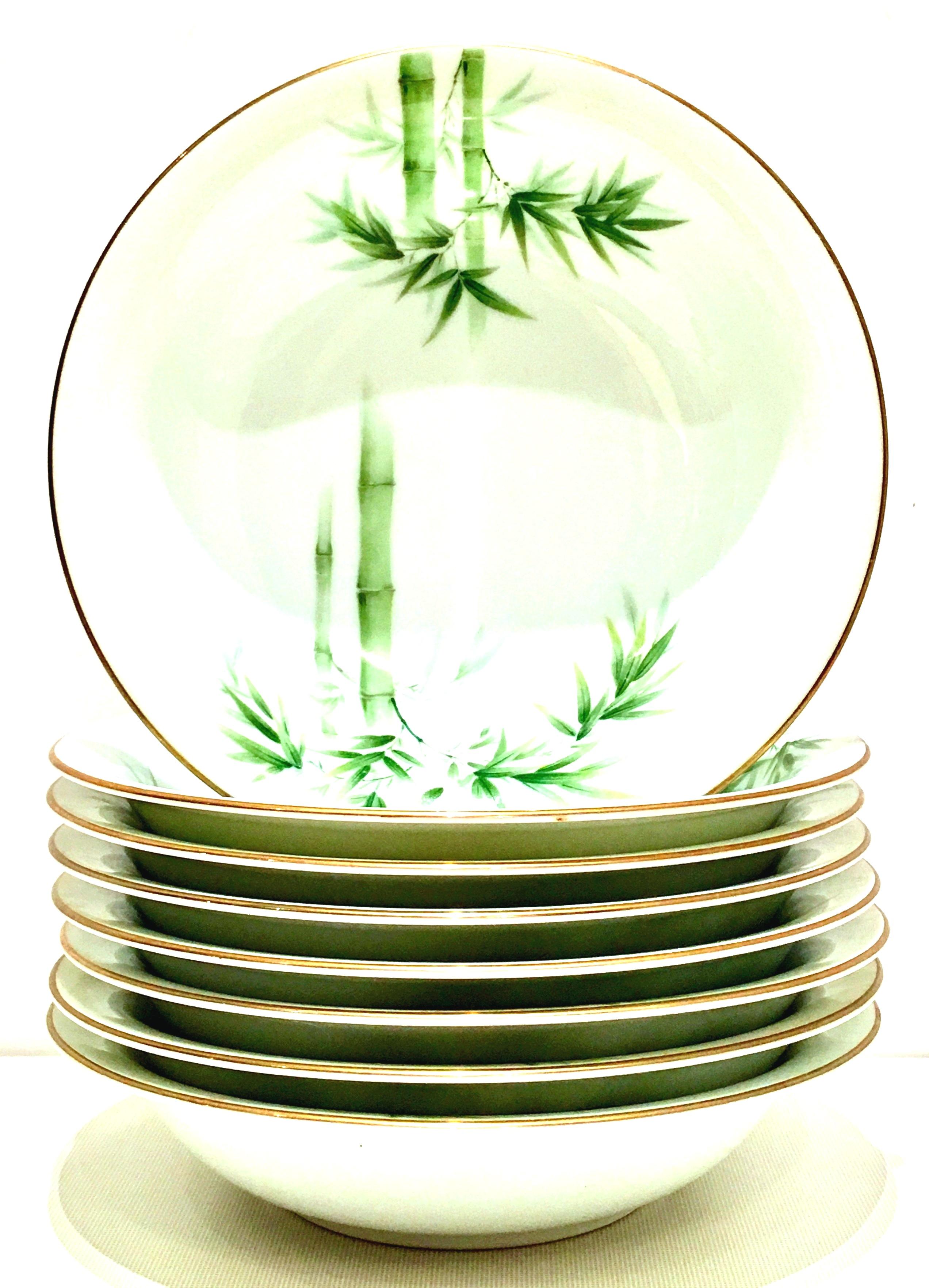 Gold Mid-20th Century Japanese Porcelain Dinnerware Set of 23 Pieces By Noritake