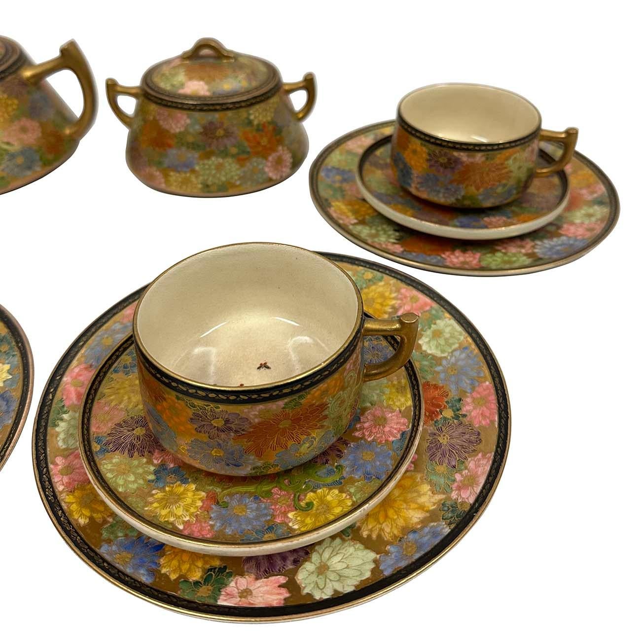 Chinese Mid-20th Century Japanese Satsuma Tea set, 21 pieces For Sale
