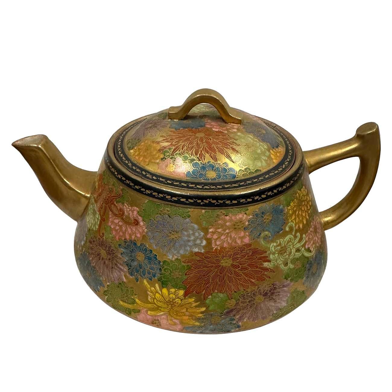 Mid-20th Century Japanese Satsuma Tea set, 21 pieces For Sale 1