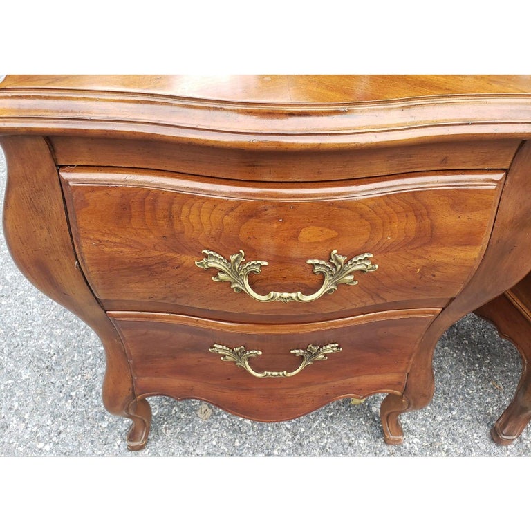 American Mid 20th Century John Widdicomb Bombe Style Walnut Nightstands, a Pair For Sale