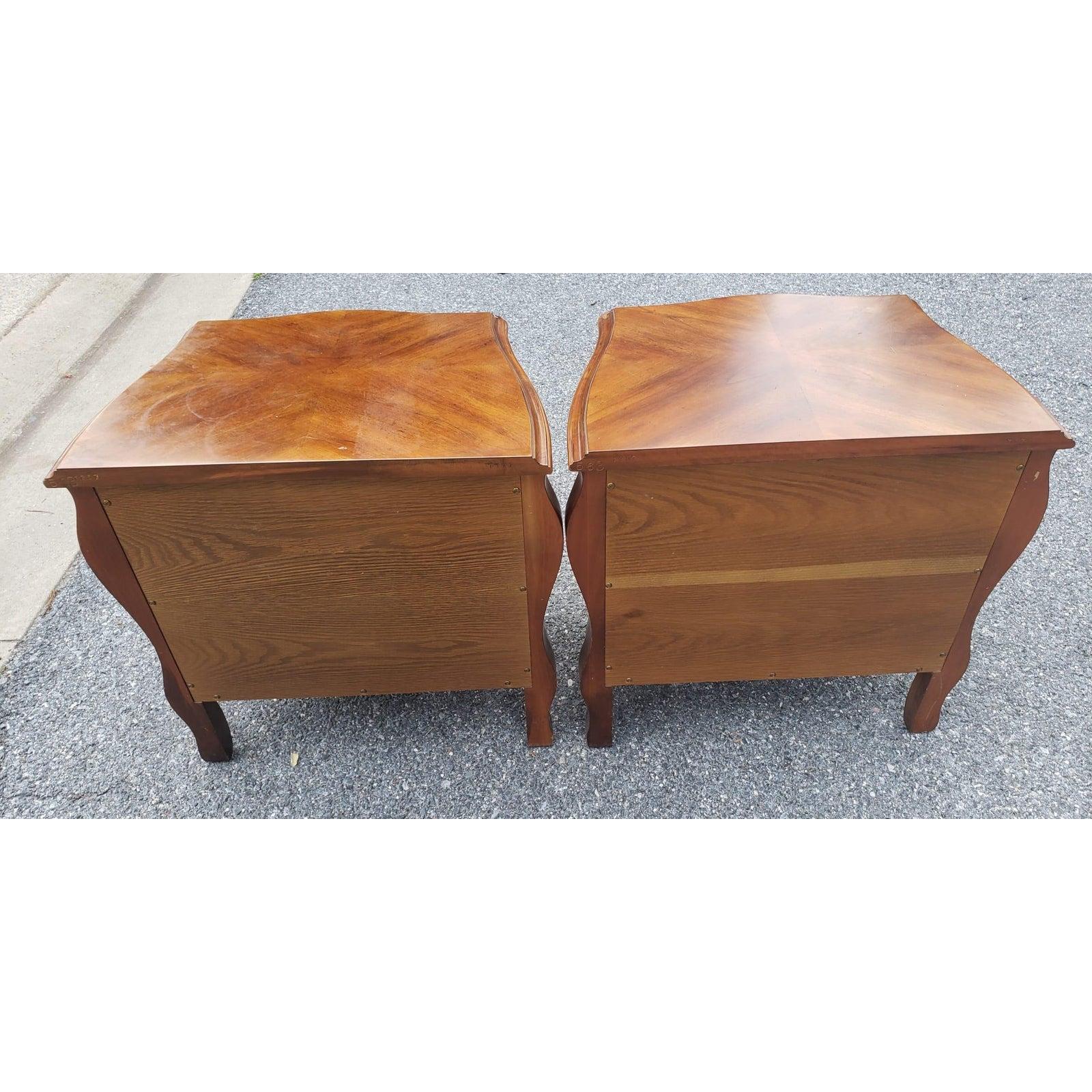 American Mid 20th Century John Widdicomb Bombe Style Walnut Nightstands, a Pair For Sale