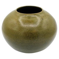Used Mid-20th Century Jugtown Ware Pottery Vase
