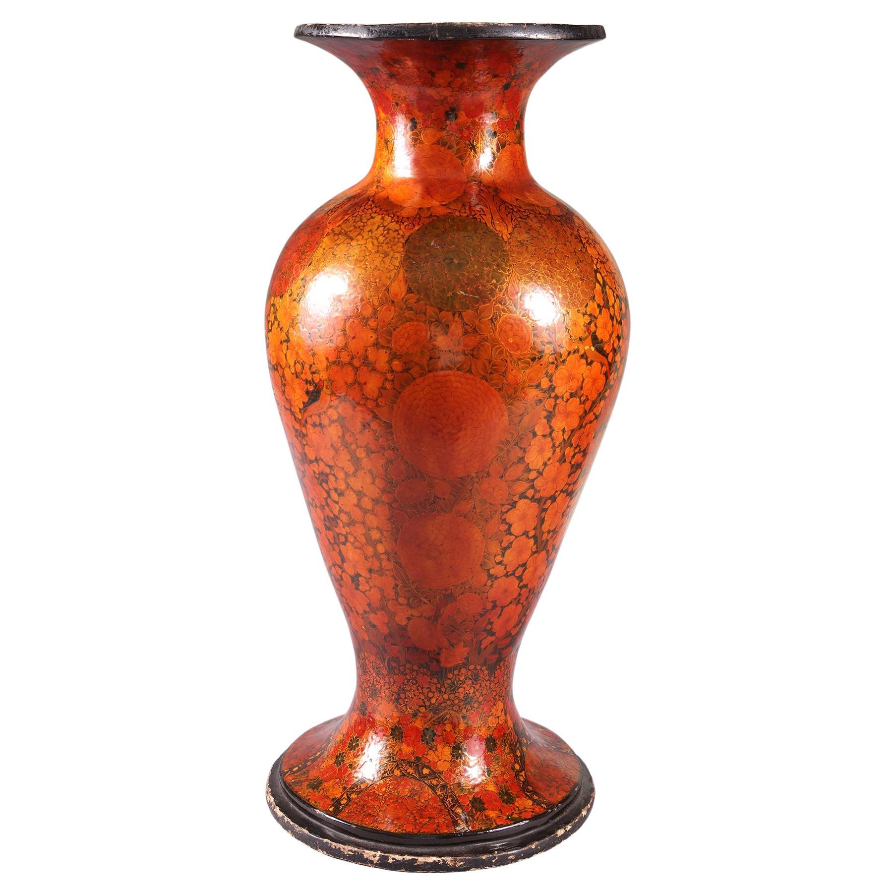 Important Japanese vase in lacquered and gilded "papier mâché", circa