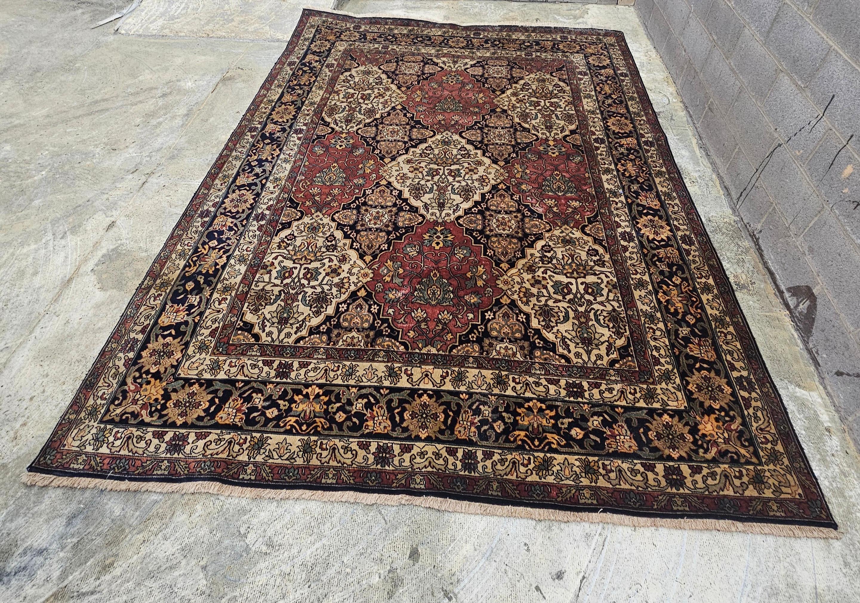 Kermanshah-Holzteppich aus der Mitte des 20. Jahrhunderts 8' x 10' im Angebot 1