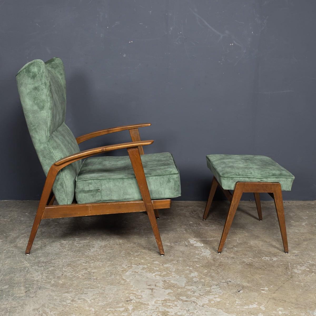 Tissu Milieu du XXe siècle Knoll Antimott Recliner & Footstool c.1960 en vente