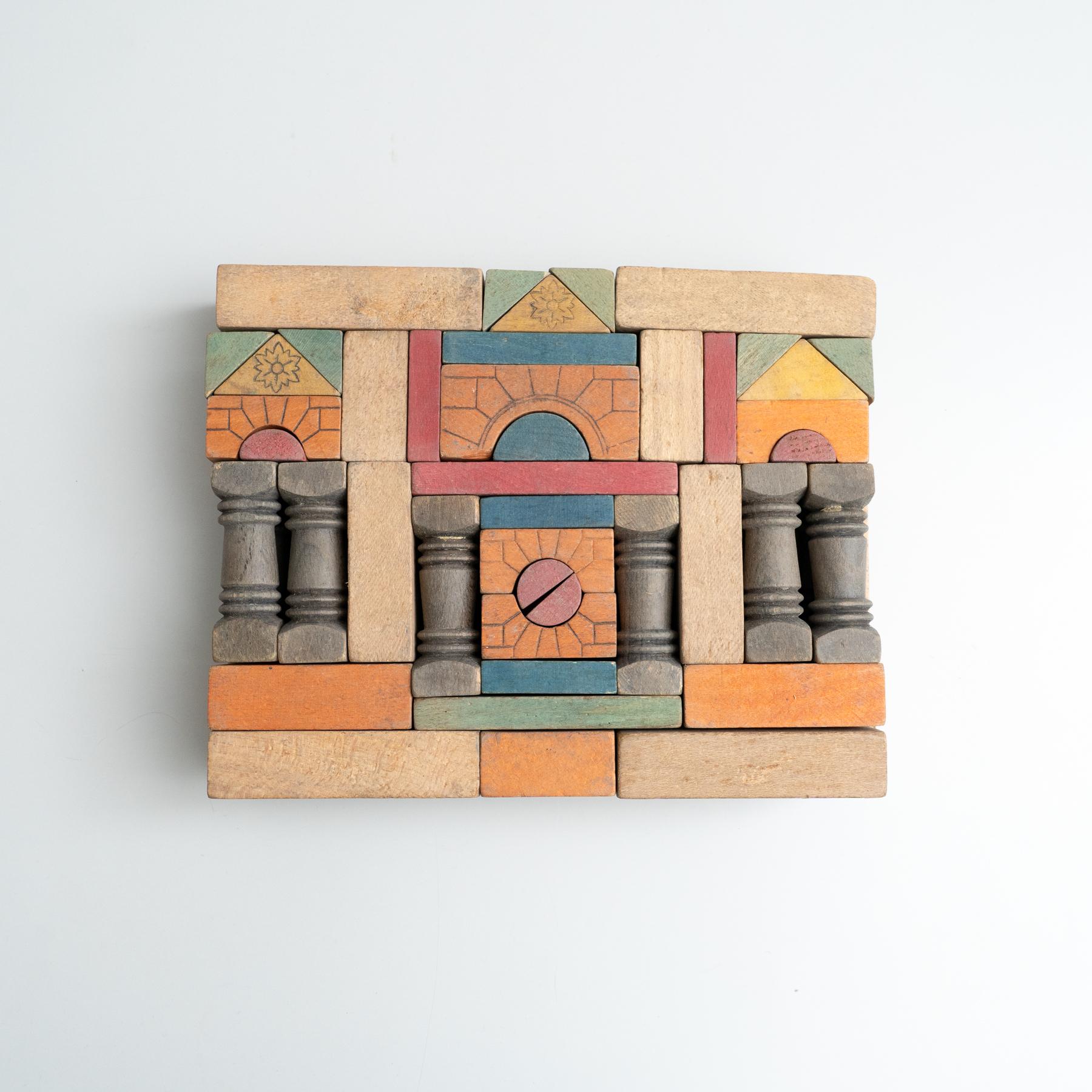 Mid-20th Century Lacquered Wooden Architectural Construction Set, Spain For Sale 2