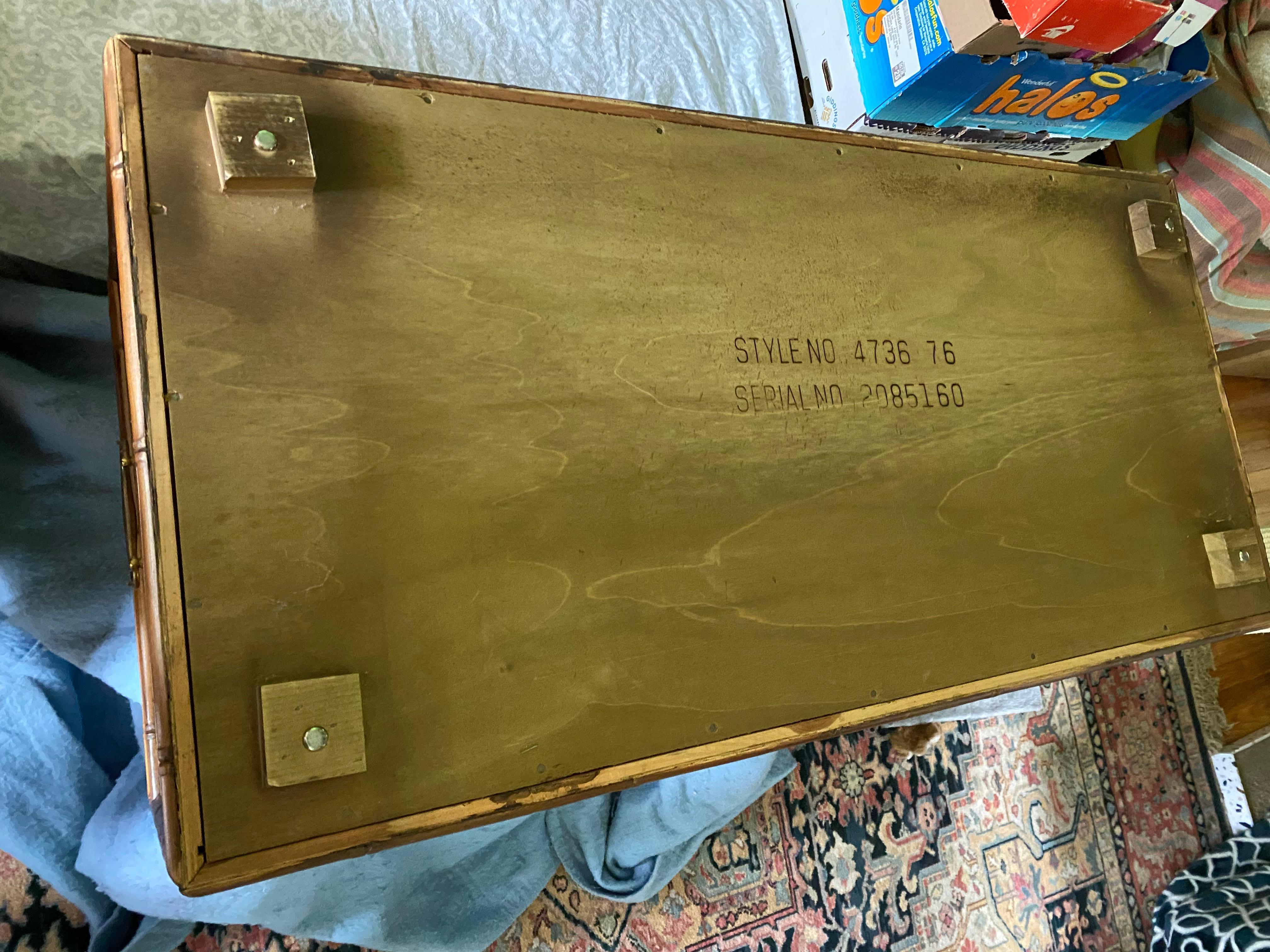 Mid-20th Century Lane Legacy Rattan Love Chest 7