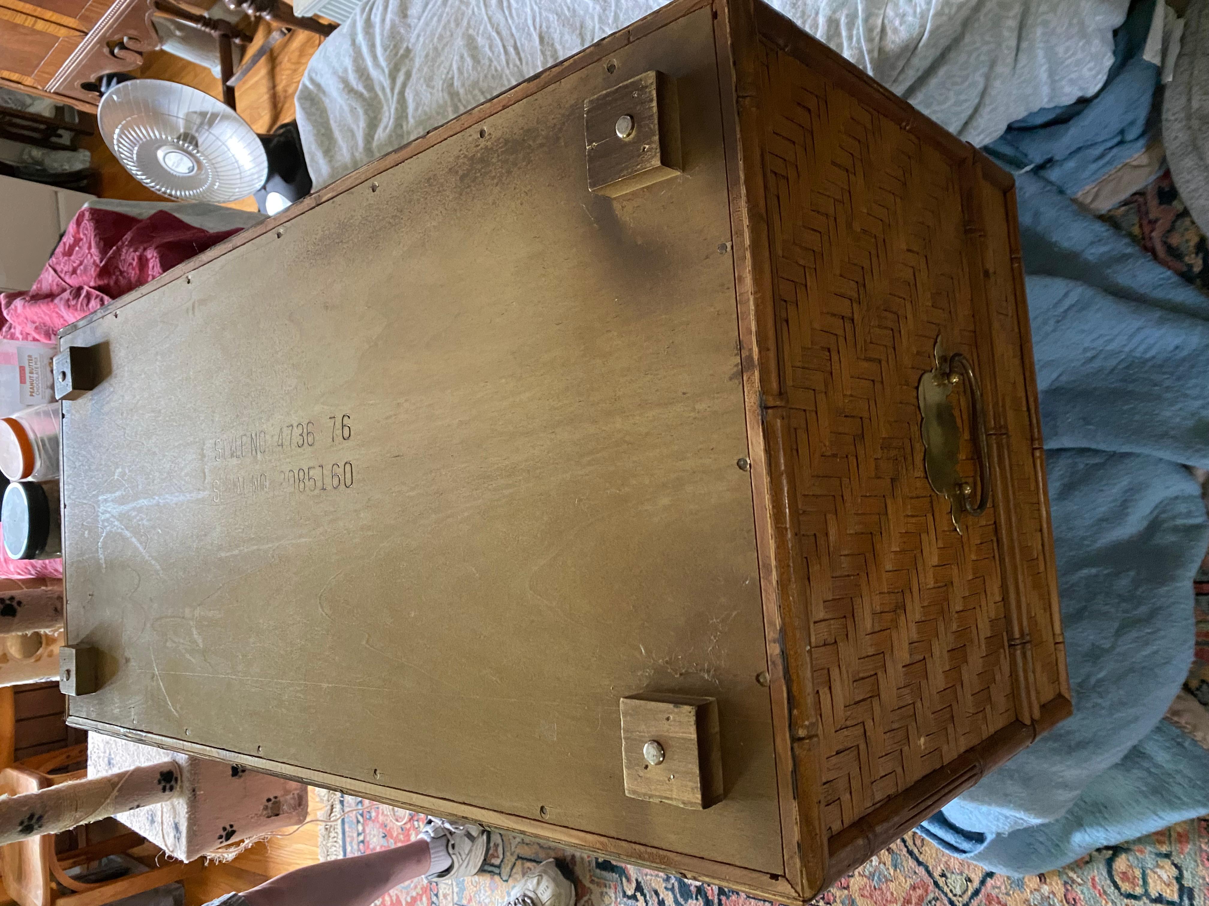 Mid-20th Century Lane Legacy Rattan Love Chest 9