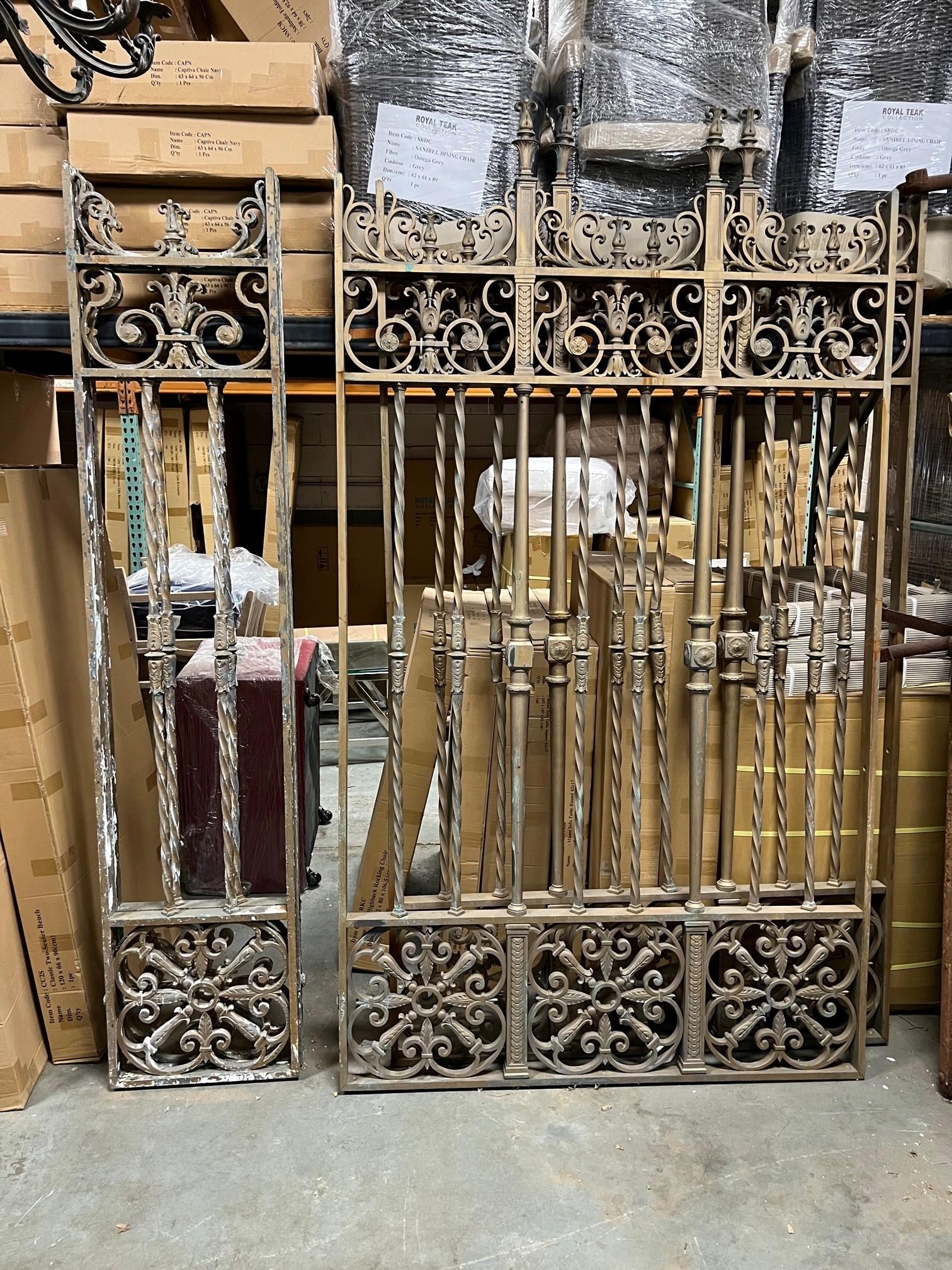 Mid 20th Century Large Pair of Bronze Driveway Entrance Gates with Side Panels   For Sale 13