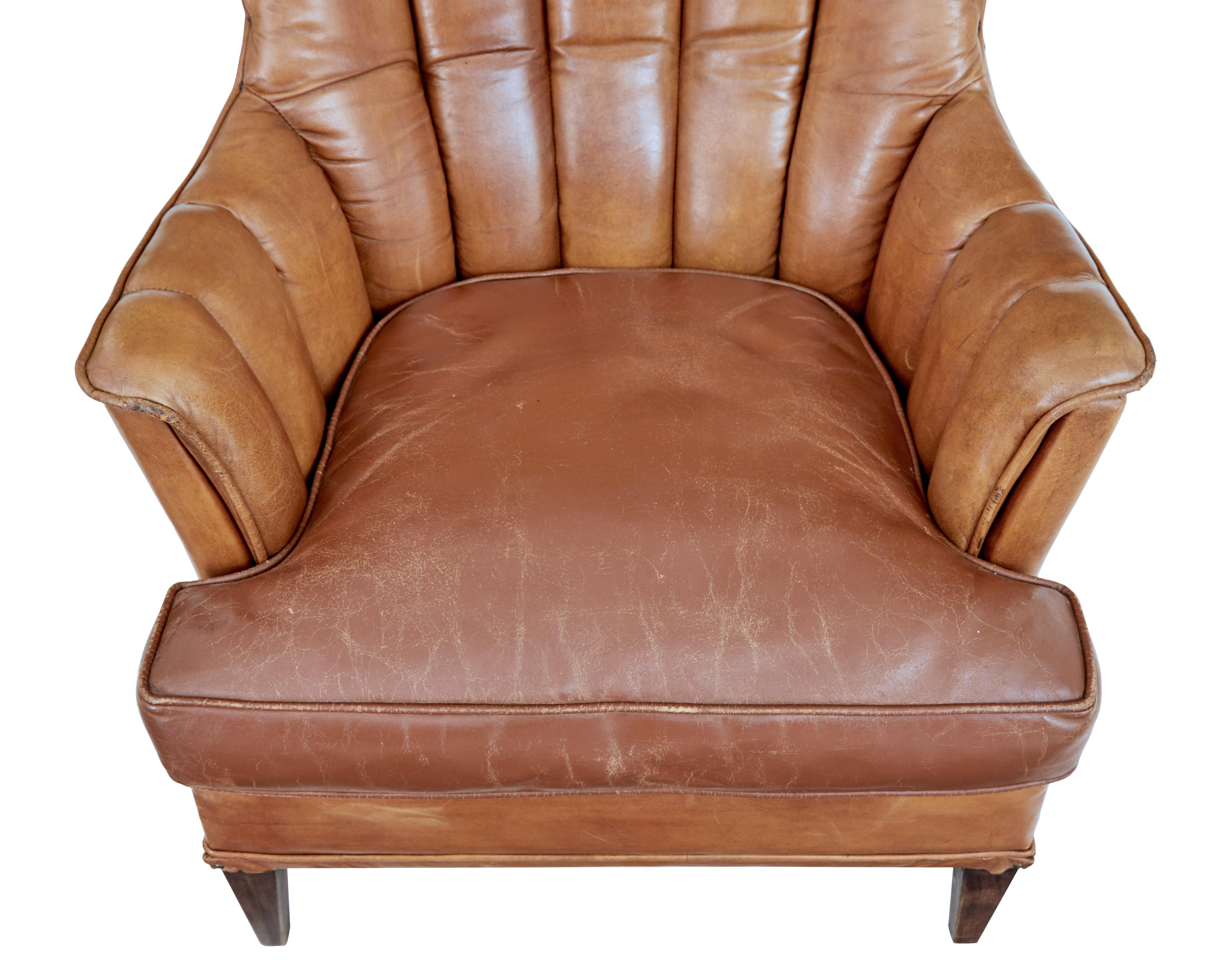 Mid 20th century leather shell back lounge chair In Good Condition In Debenham, Suffolk