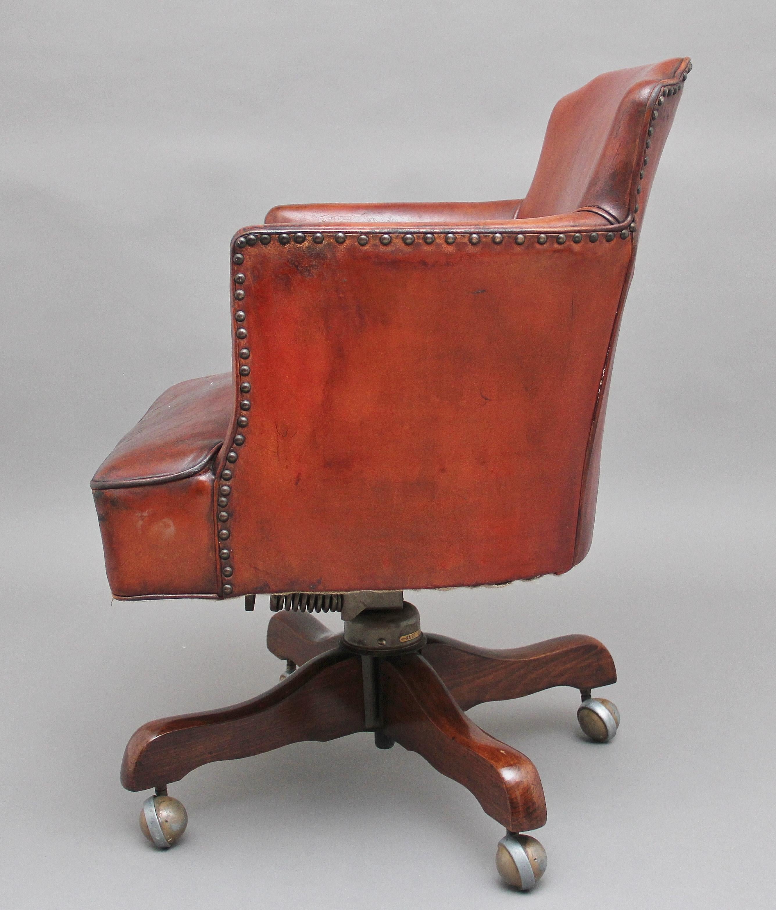 Mid-20th Century Leather Swivel Desk Chair In Good Condition In Martlesham, GB