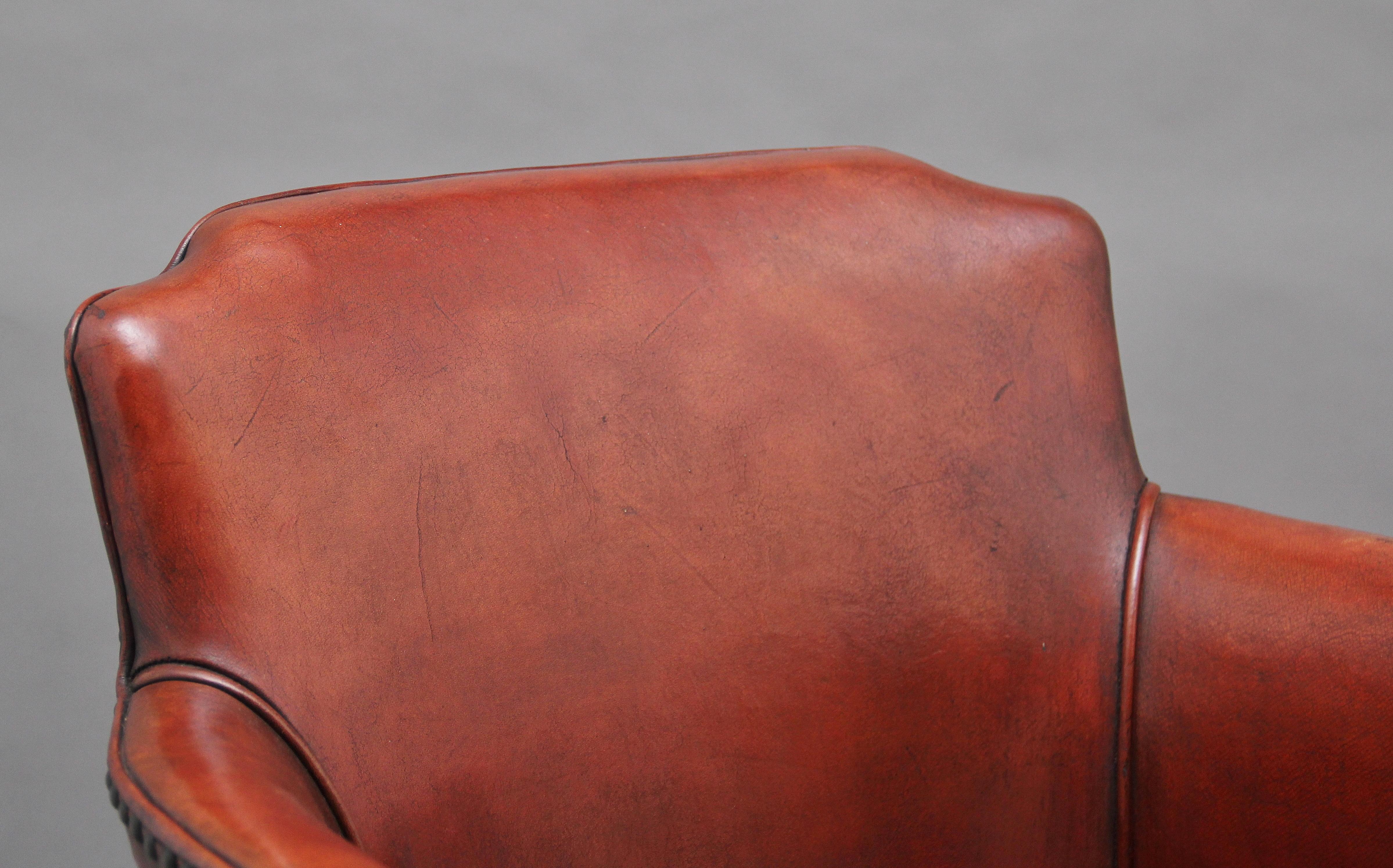 Mid-20th Century Leather Swivel Desk Chair 5