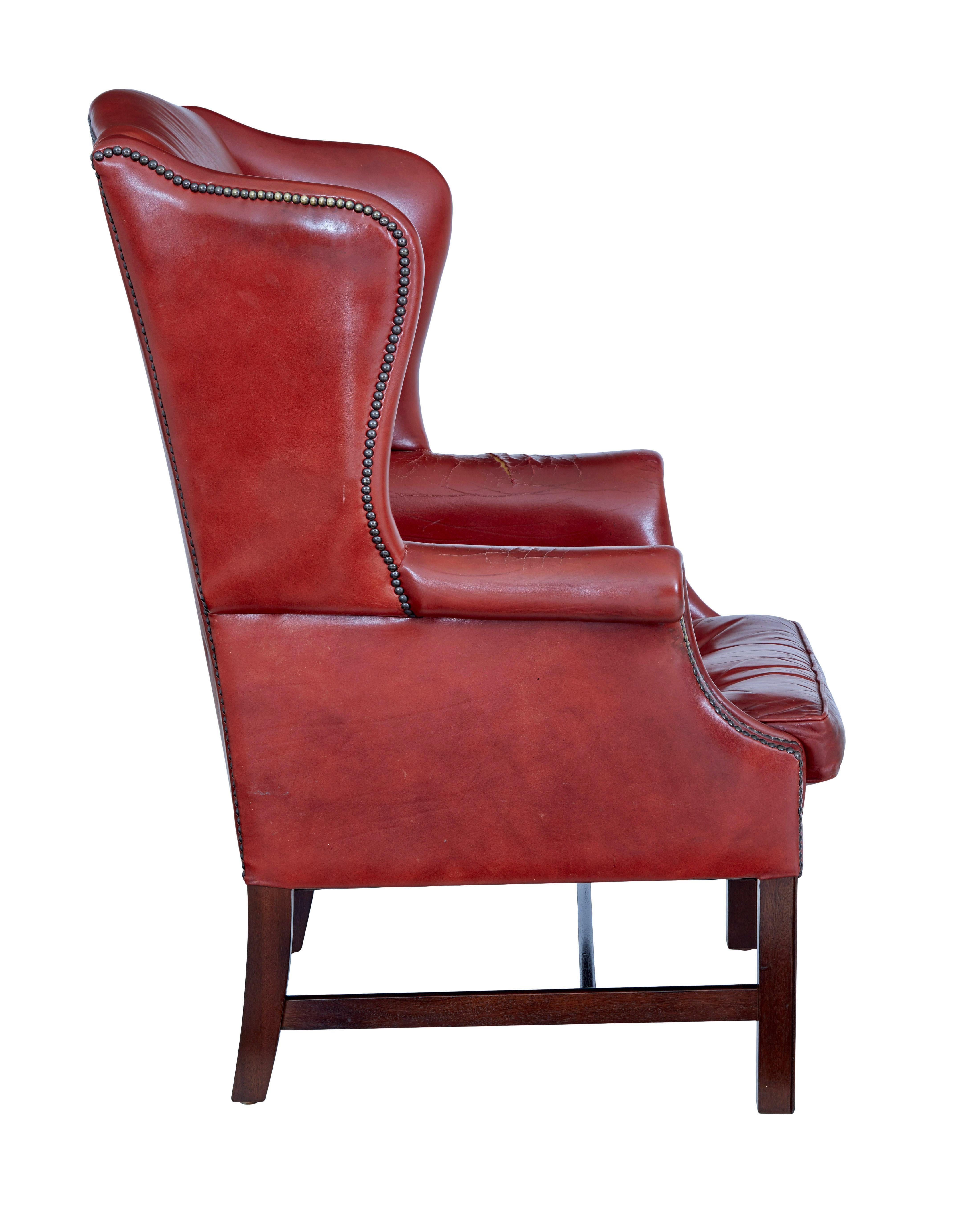 Sillón con respaldo de cuero de mediados del siglo XX Sueco en venta