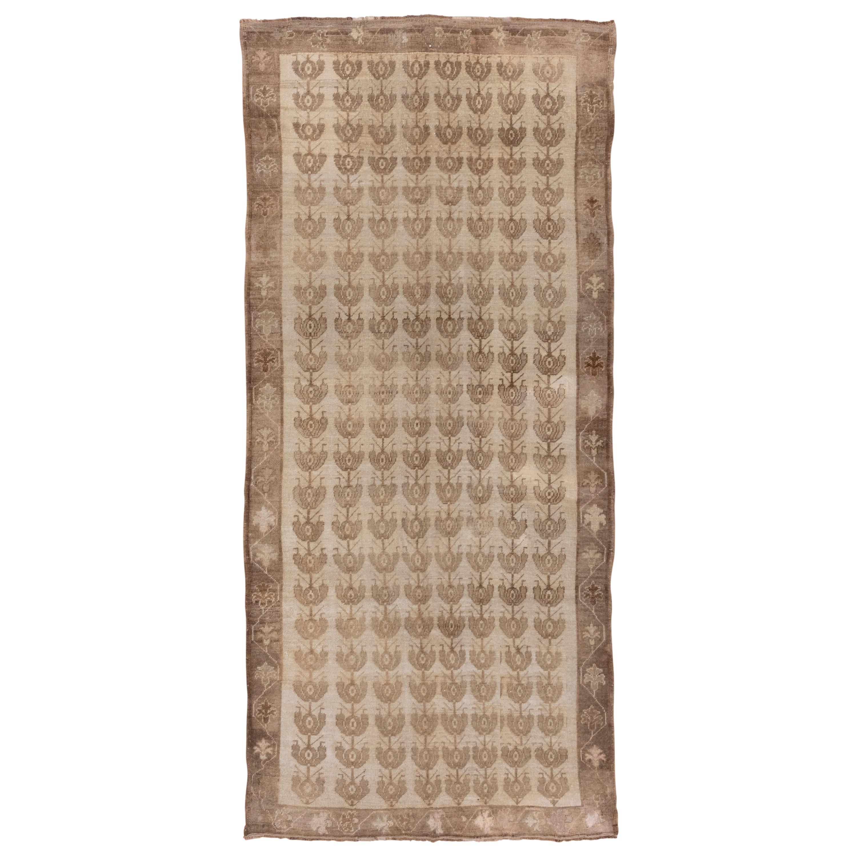 Mid-20th Century Light Brown Oushak Gallery Rug with All-Over Field For Sale