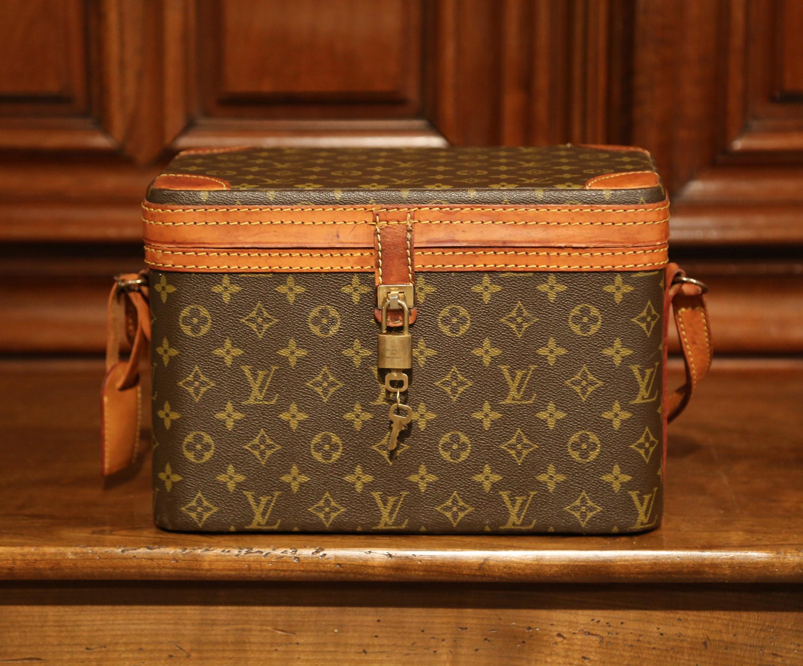 Louis Vuitton, Bags, Authentic Louis Vuitton Monogram Vanity Makeup Train Case  Travel Bag