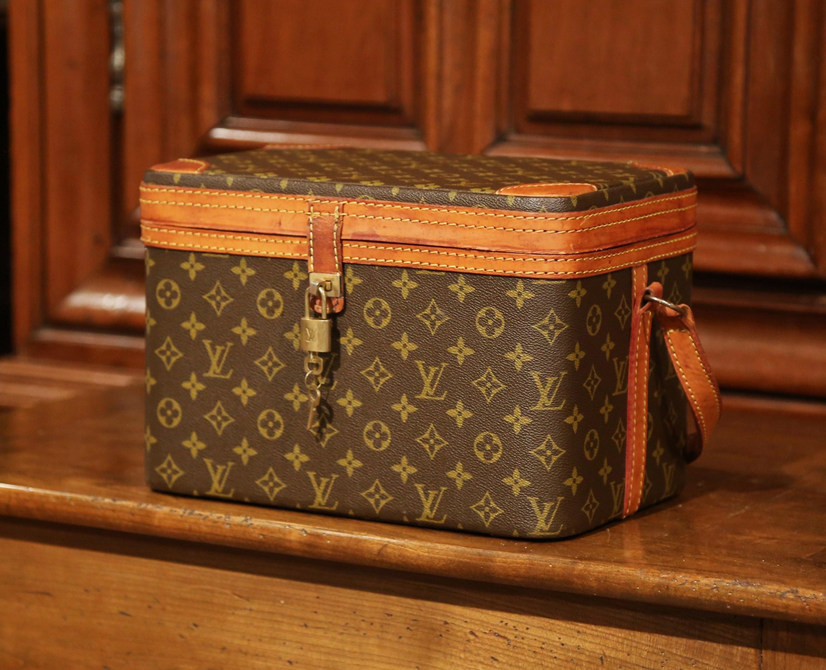 Hand-Crafted Mid-20th Century Louis Vuitton Train Case Vanity Travel Make Up Box