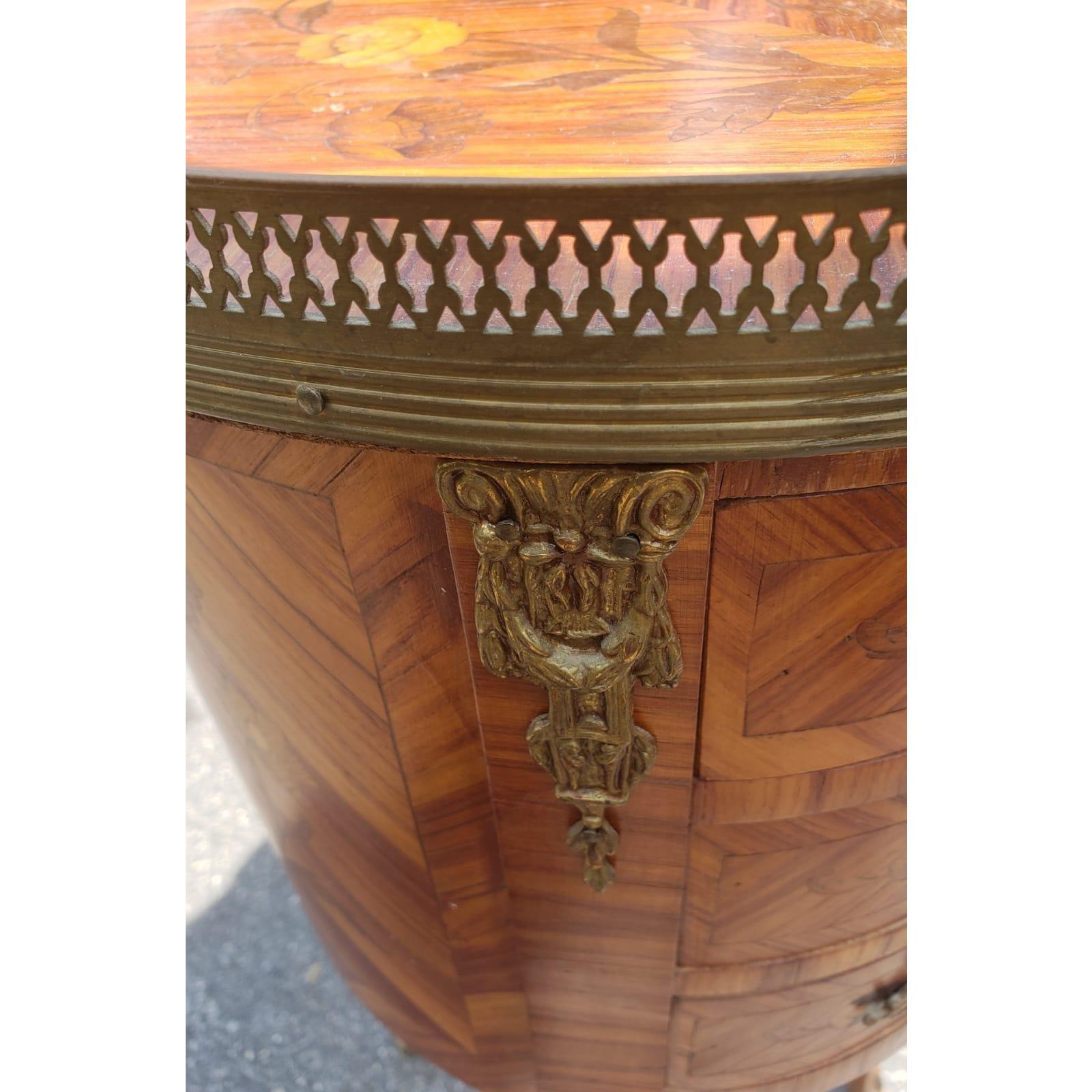 Mid 20th Century Louis XV Marquetry Side Table with Ormolu Gallery 1