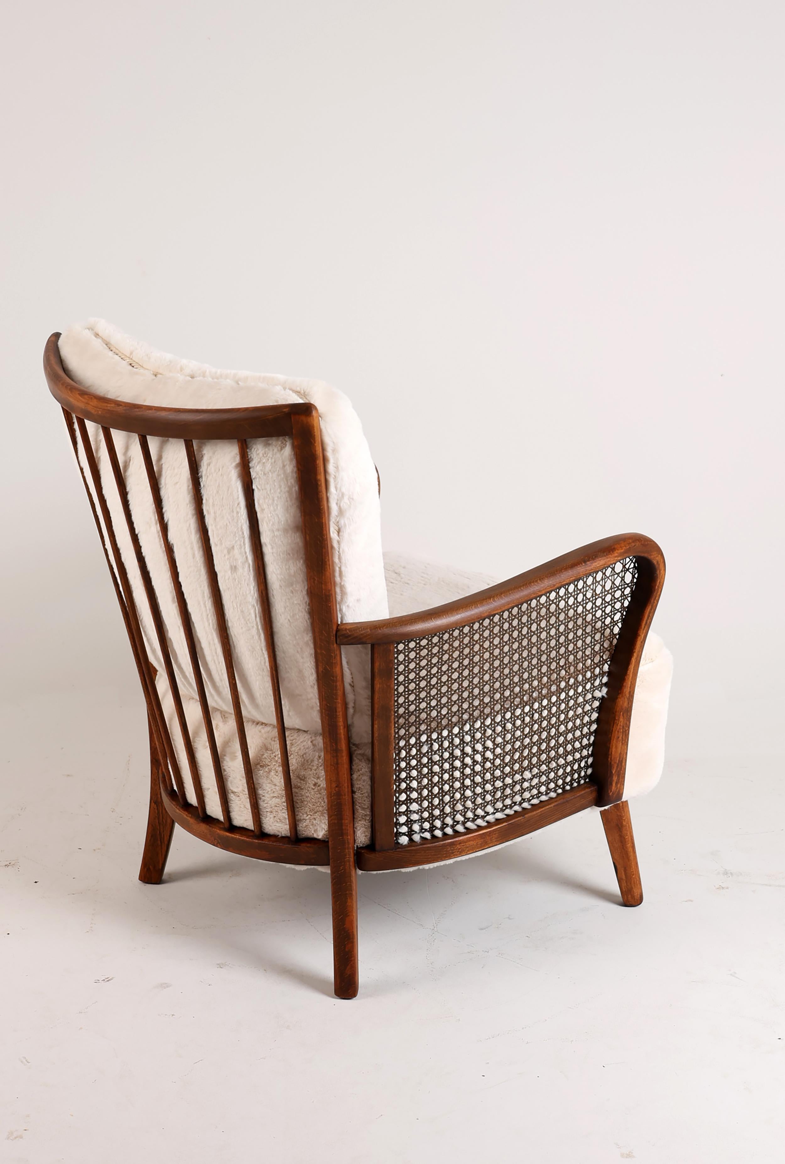 Mid 20th Century Lounge Chair in Rattan In Good Condition For Sale In Stahnsdorf, DE