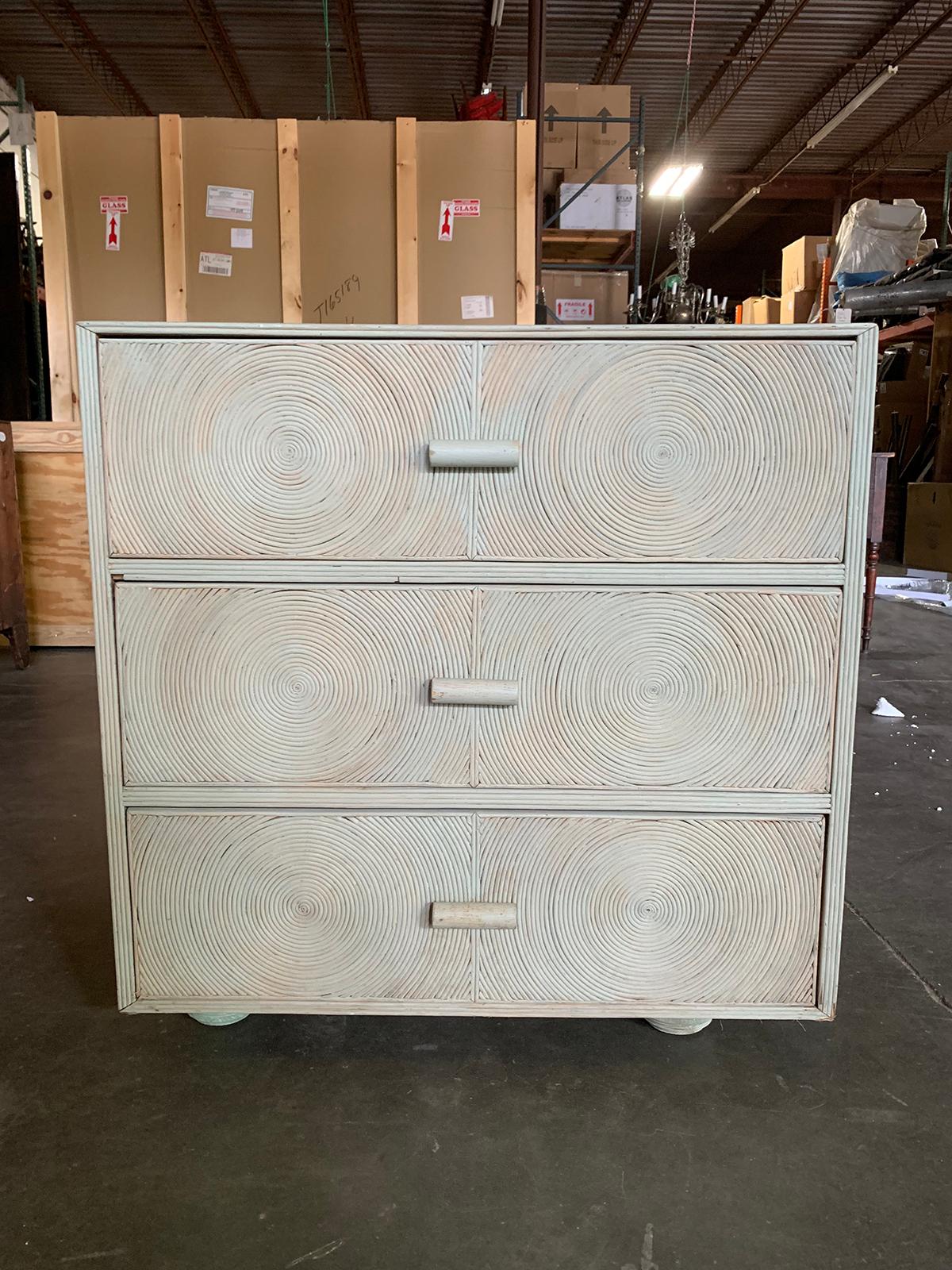 Mid-20th century Luan wood painted chest with concentric circles, circa 1930-1950s
One-of-a-kind style and color.