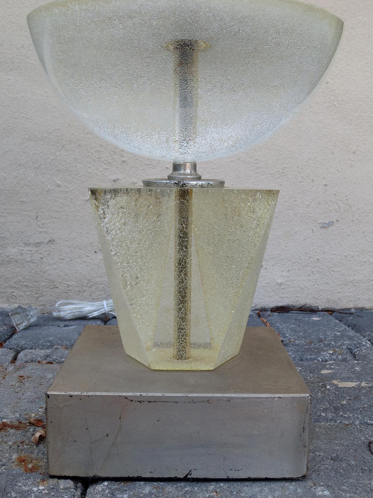 Mid-20th Century Lucite Lamp on Custom Silver Gilt Base For Sale 12