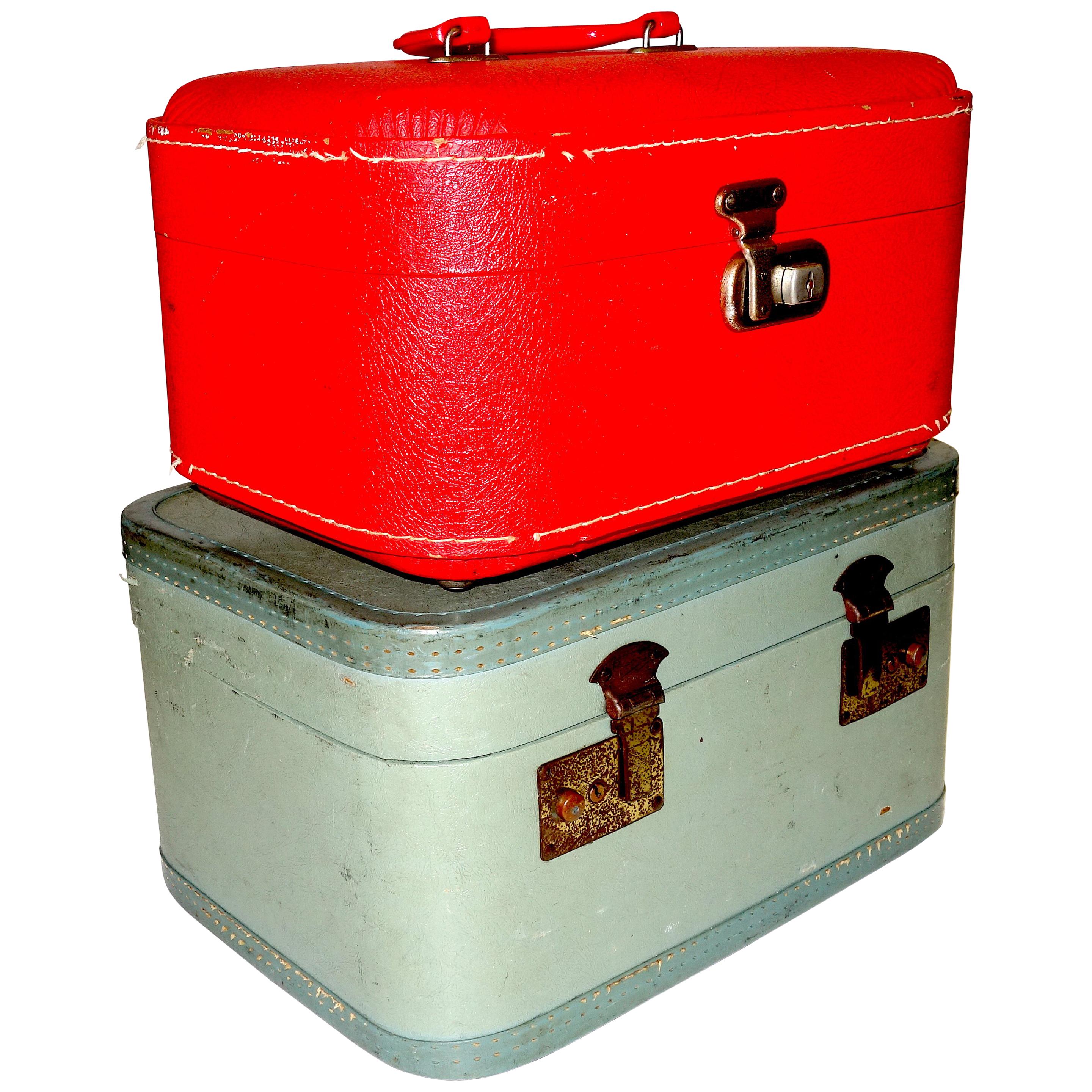 Mid-20th Century Luggage Set Fabulous Colors Pair of Two Vibrant Deco Display For Sale