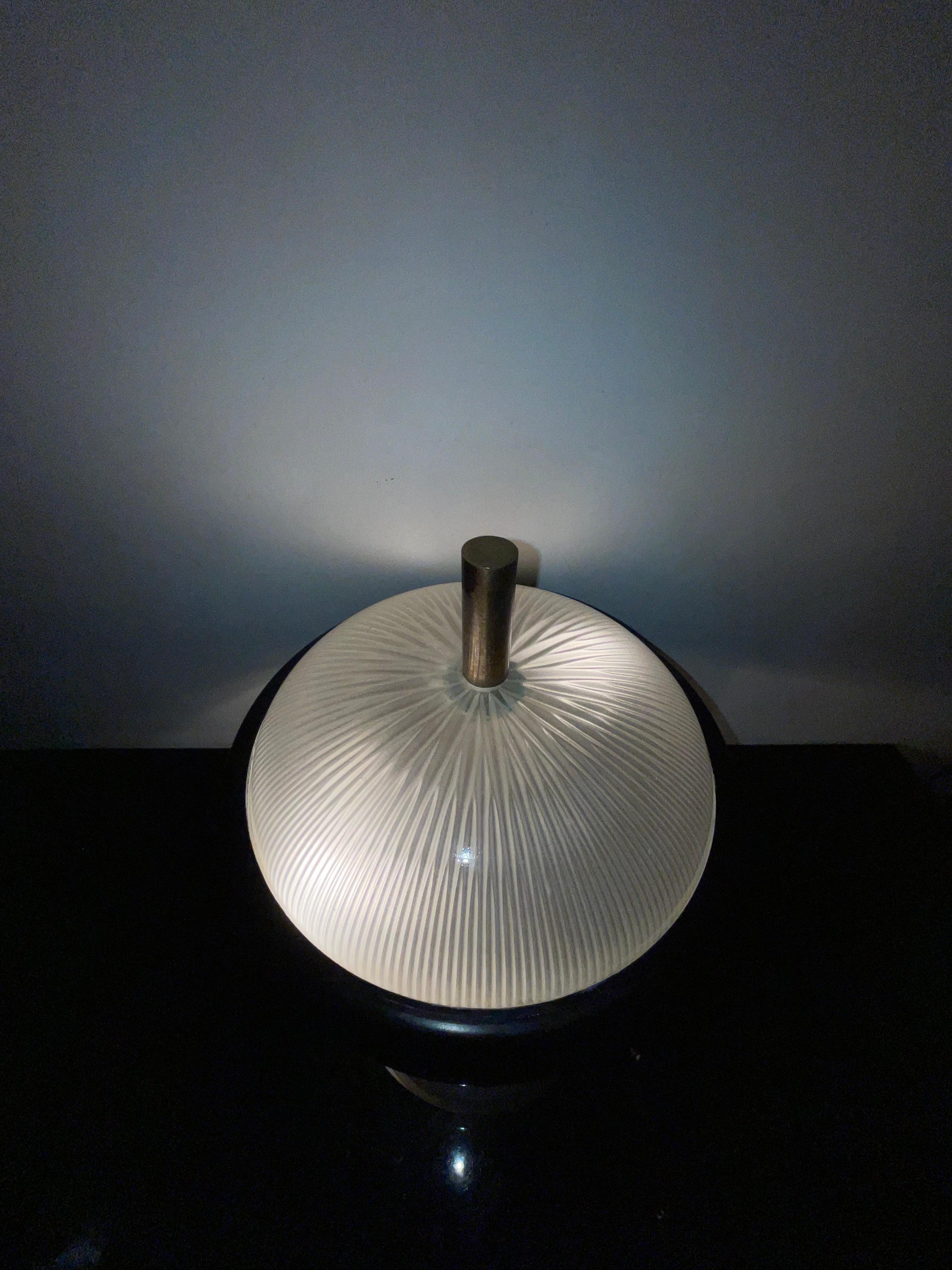 Milieu du XXe siècle- Lumi - Oscar Torlasco, lampe de table en vente 3